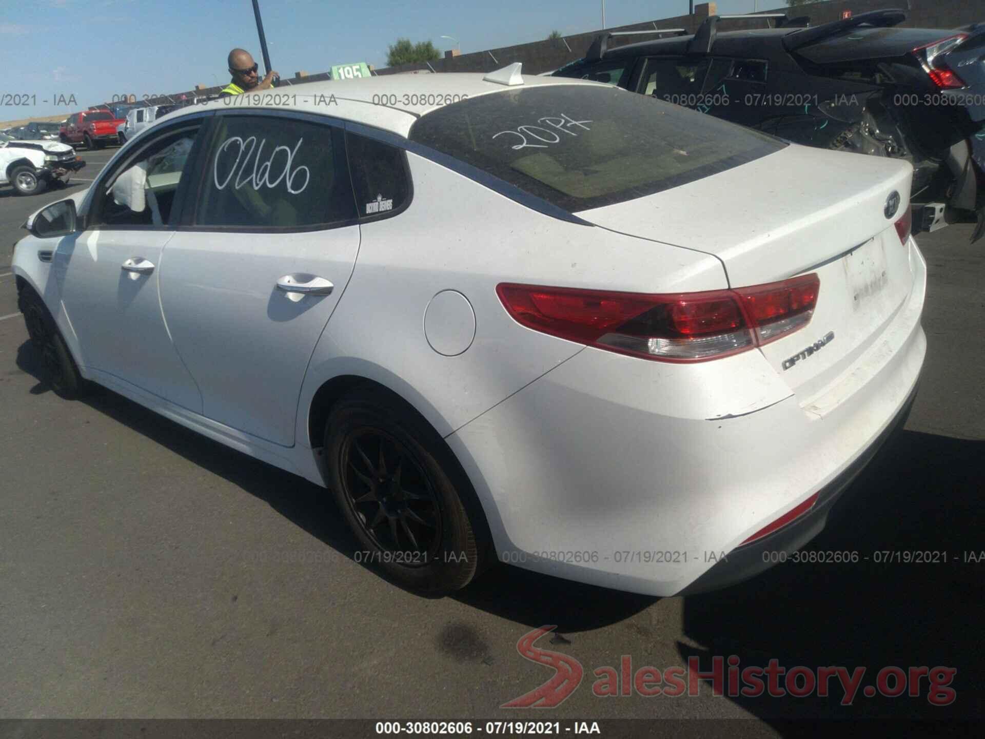 5XXGT4L30HG177001 2017 KIA OPTIMA