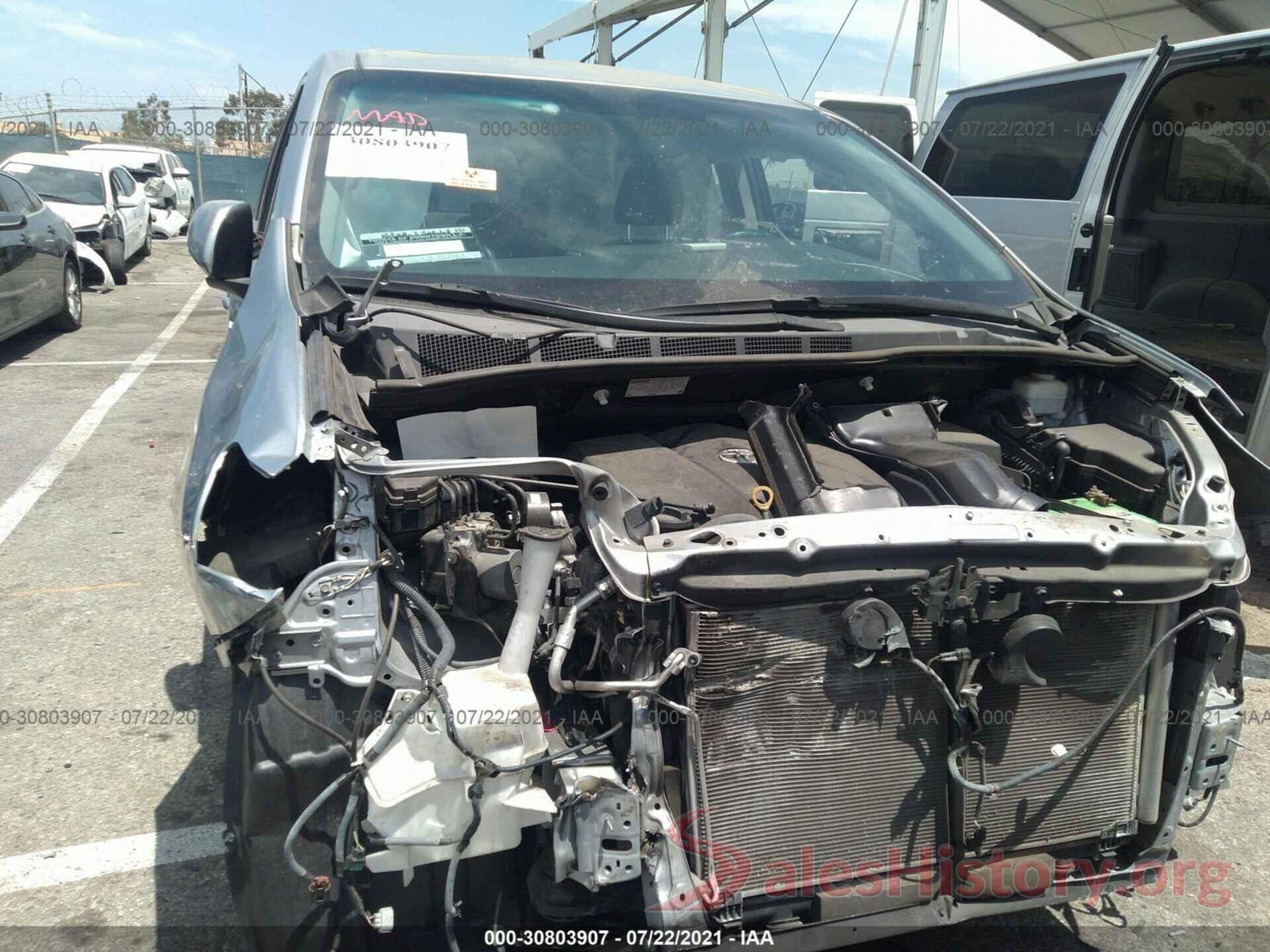 5TDXZ3DCXHS775201 2017 TOYOTA SIENNA