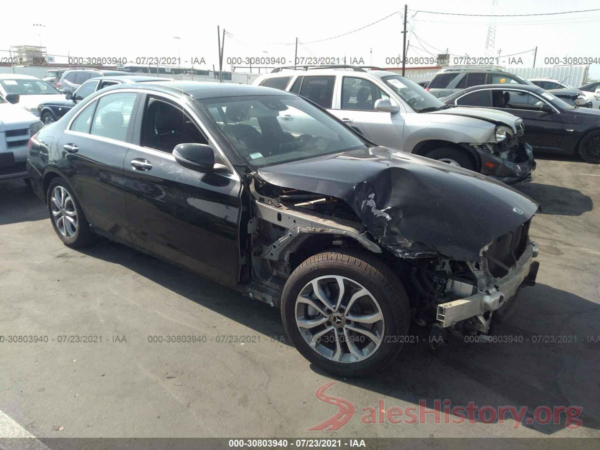 55SWF4JB0JU235855 2018 MERCEDES-BENZ C-CLASS