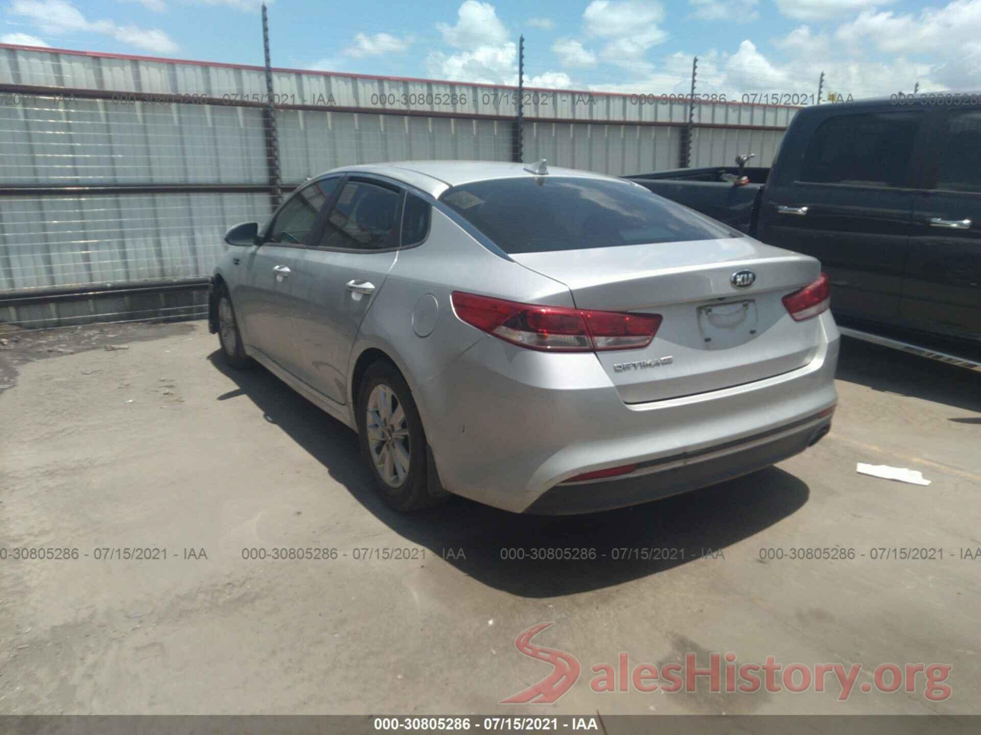 KNAGT4L39H5155581 2017 KIA OPTIMA