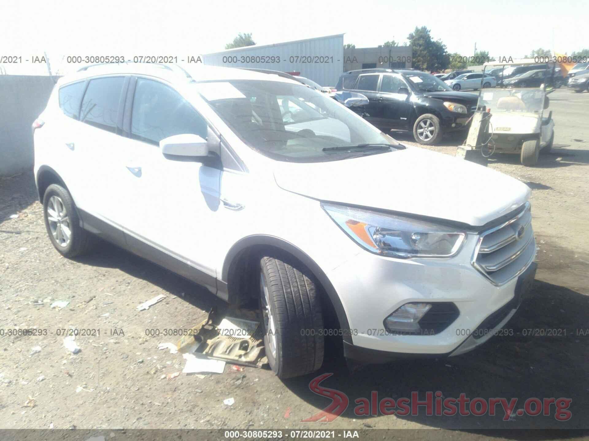 1FMCU9GD2JUC09776 2018 FORD ESCAPE