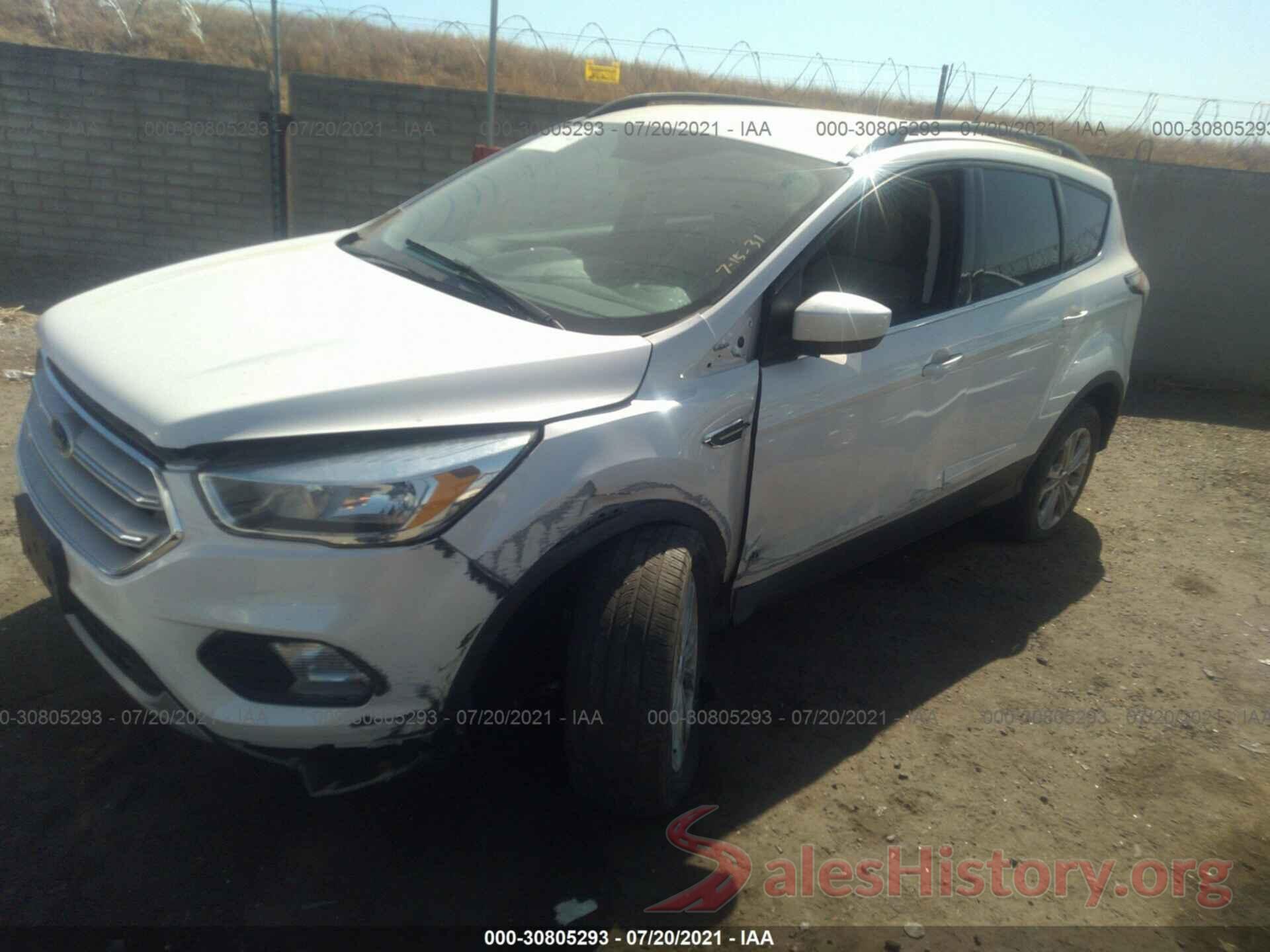 1FMCU9GD2JUC09776 2018 FORD ESCAPE