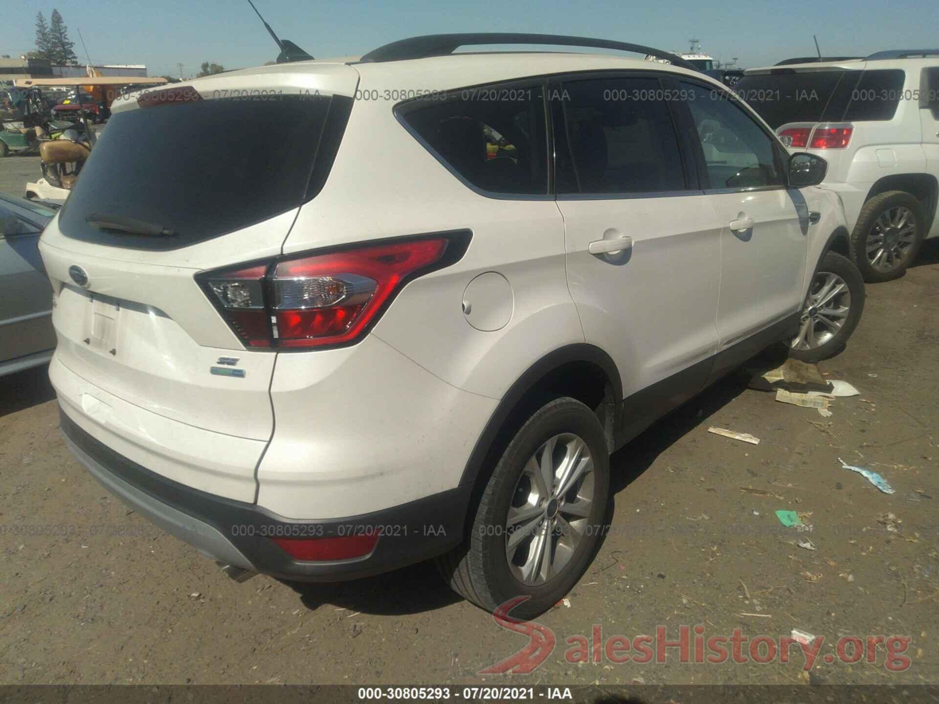 1FMCU9GD2JUC09776 2018 FORD ESCAPE