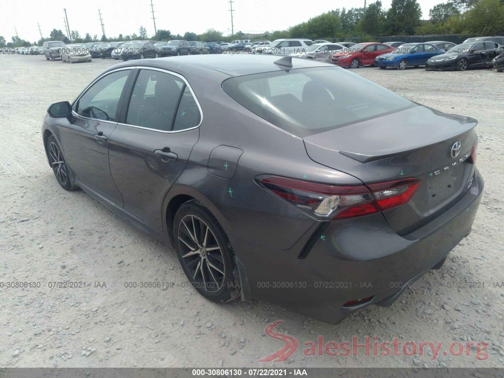 4T1G11BK2MU027730 2021 TOYOTA CAMRY