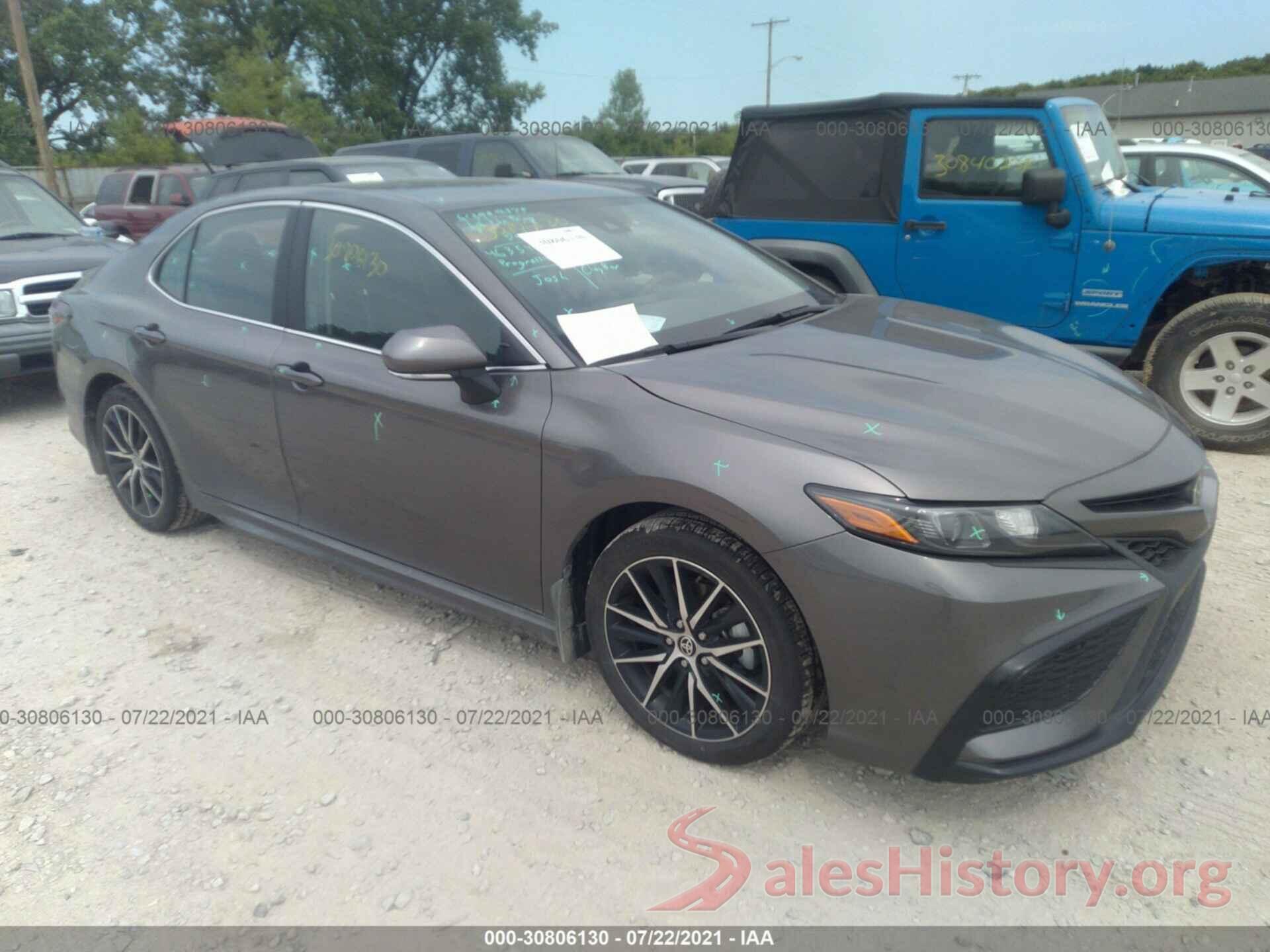 4T1G11BK2MU027730 2021 TOYOTA CAMRY