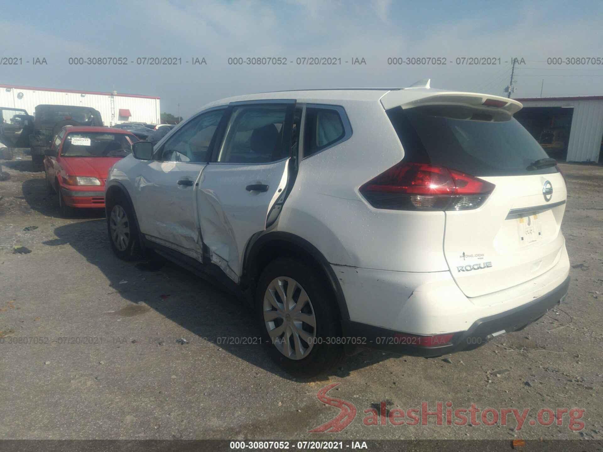 KNMAT2MT4JP612657 2018 NISSAN ROGUE