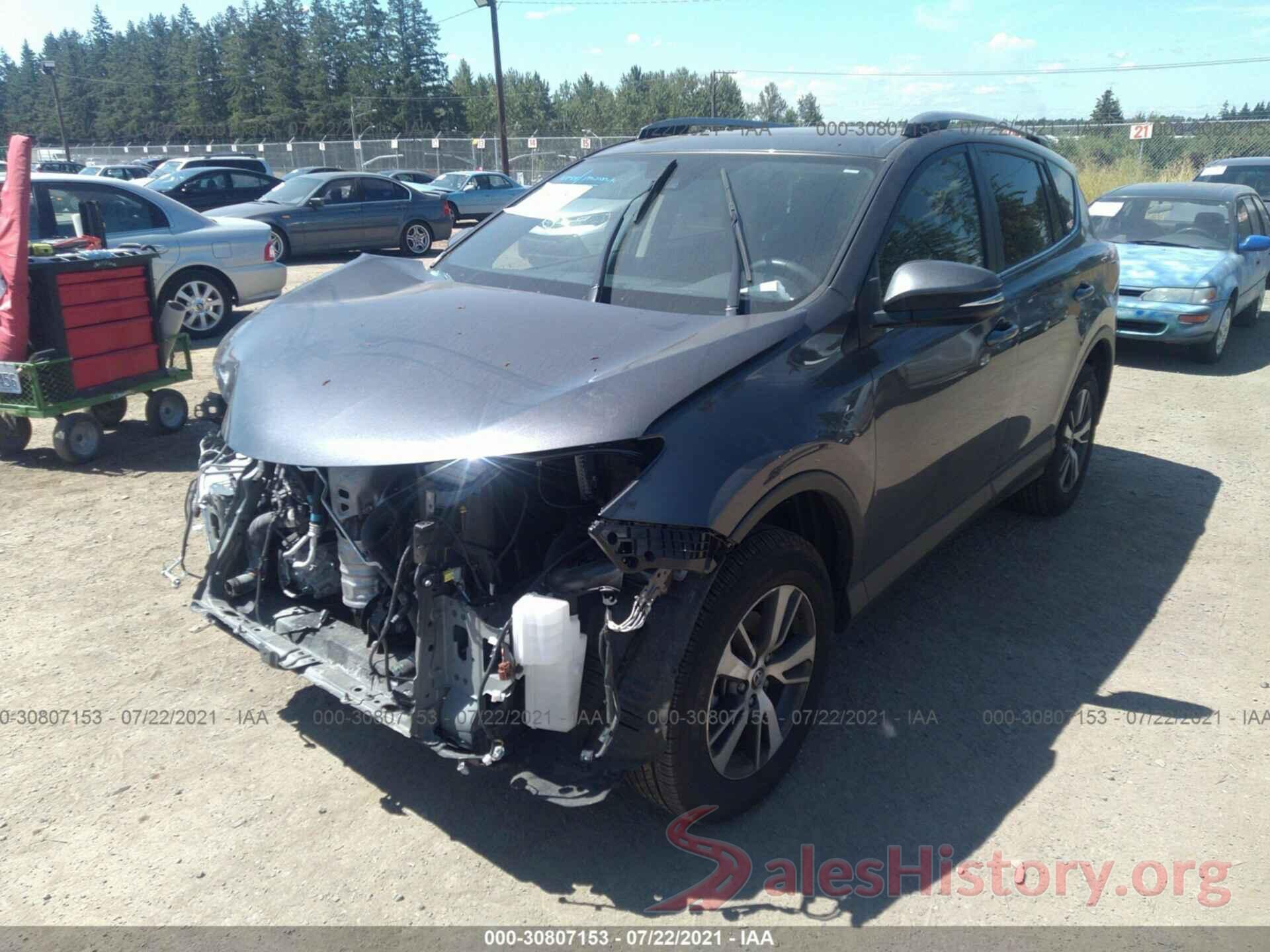 JTMRFREV1JJ241723 2018 TOYOTA RAV4