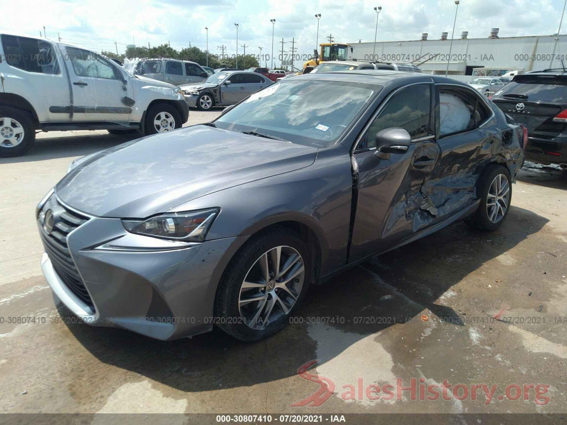 JTHBA1D25J5069020 2018 LEXUS IS