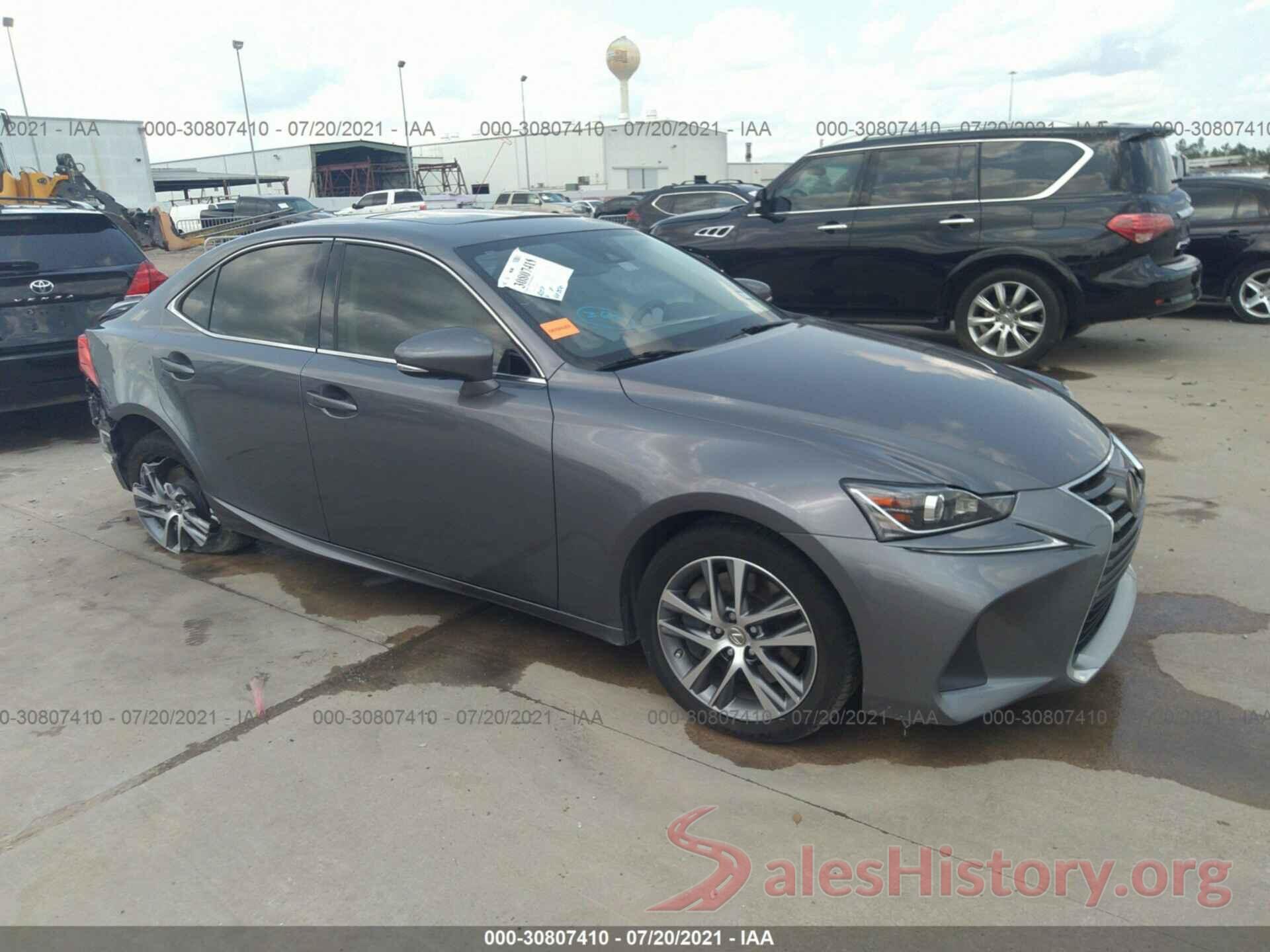 JTHBA1D25J5069020 2018 LEXUS IS