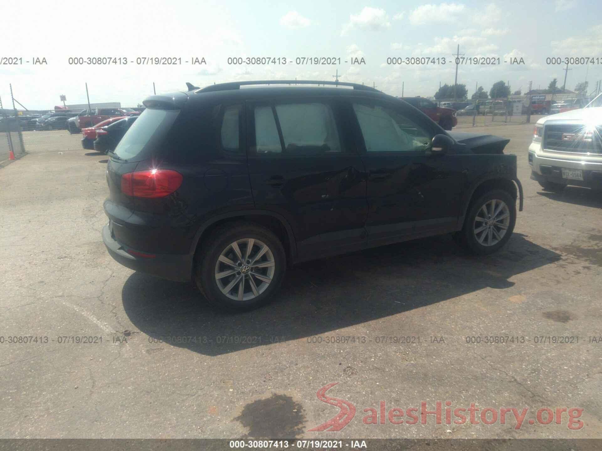 WVGAV7AX0HK042996 2017 VOLKSWAGEN TIGUAN