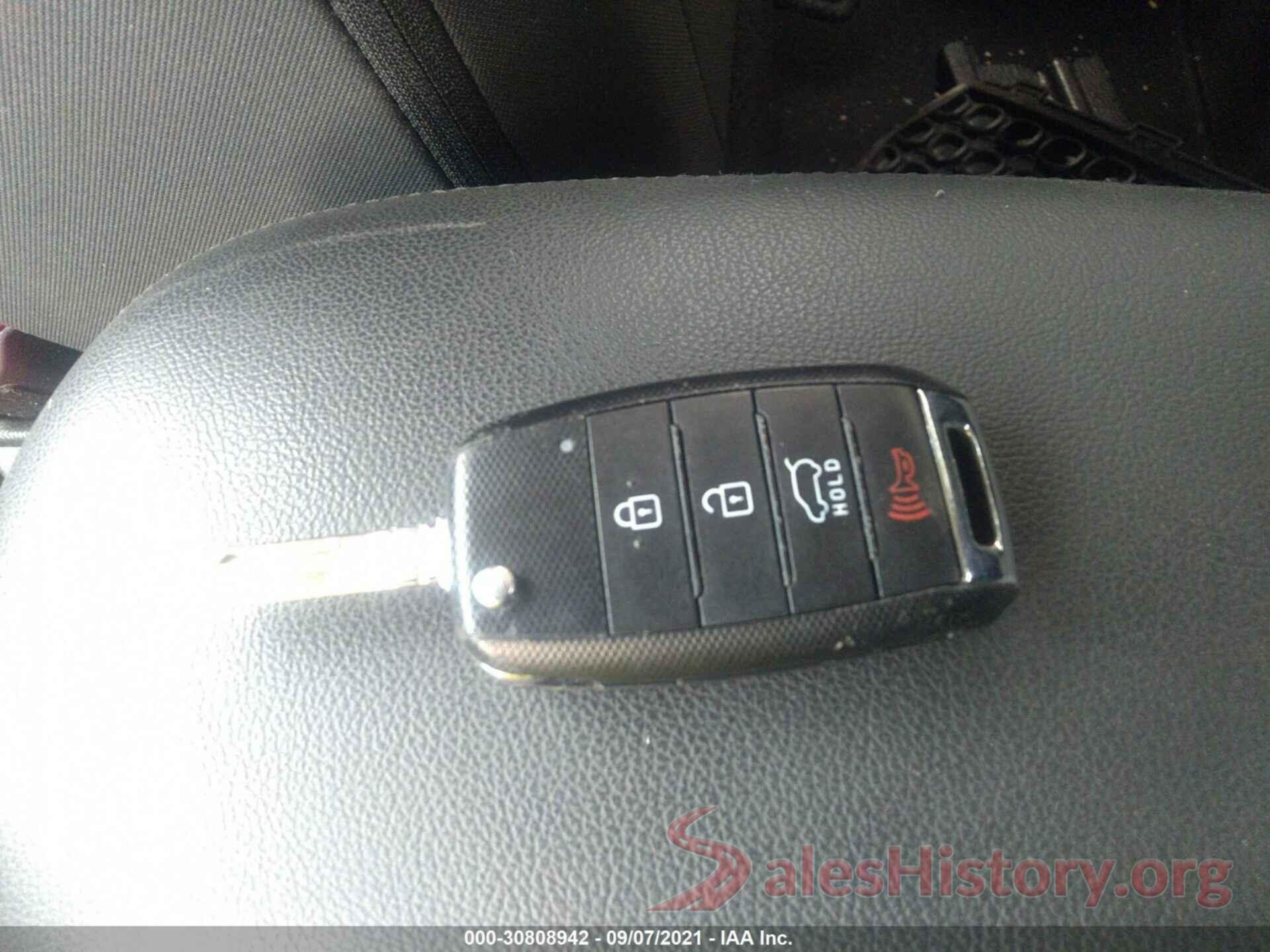 KNDJN2A28G7396181 2016 KIA SOUL