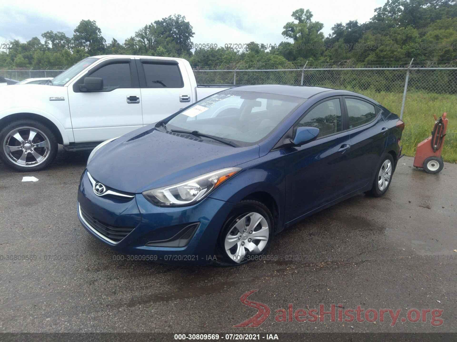 5NPDH4AEXGH725632 2016 HYUNDAI ELANTRA