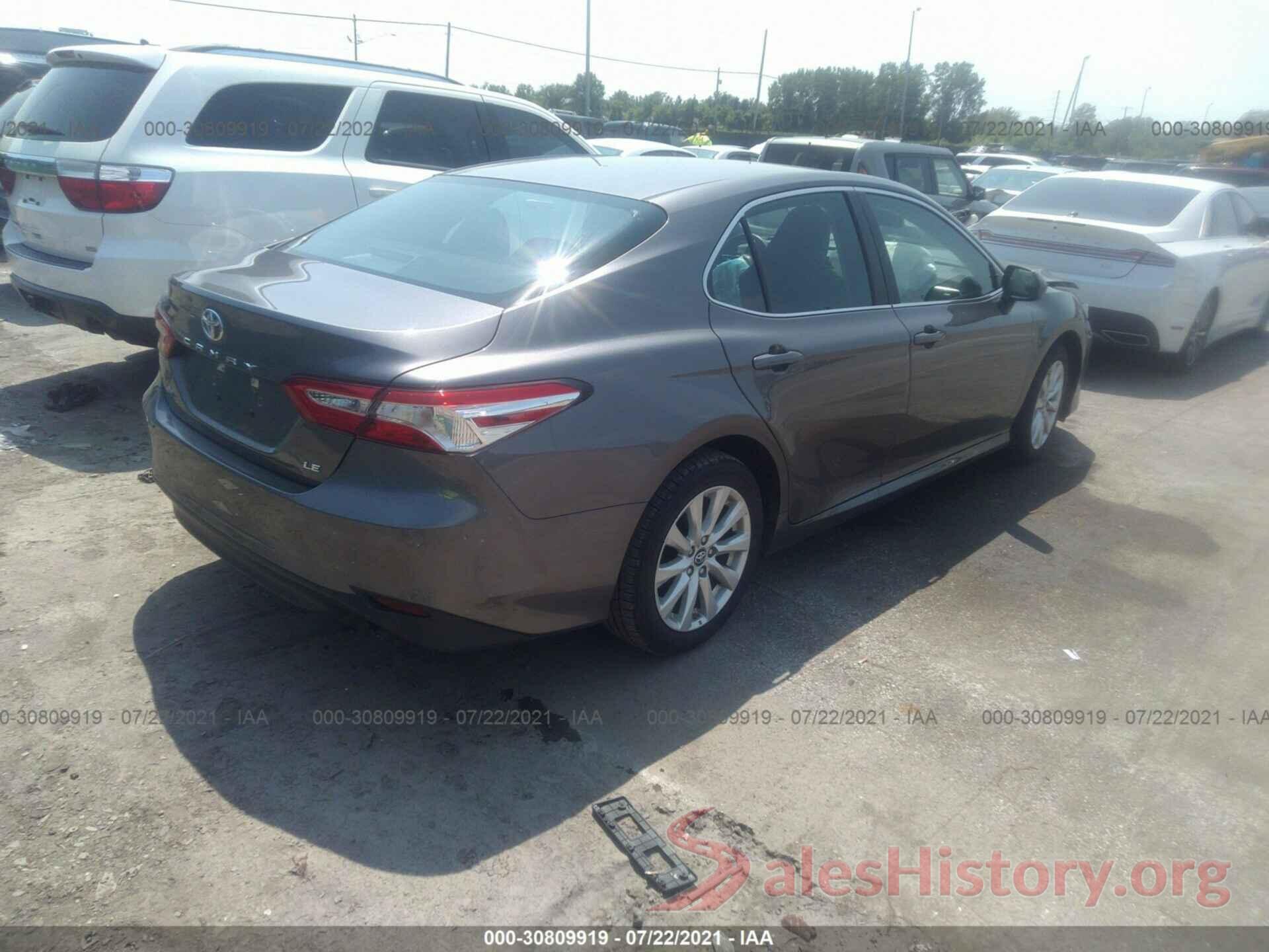 4T1B11HK6JU520243 2018 TOYOTA CAMRY