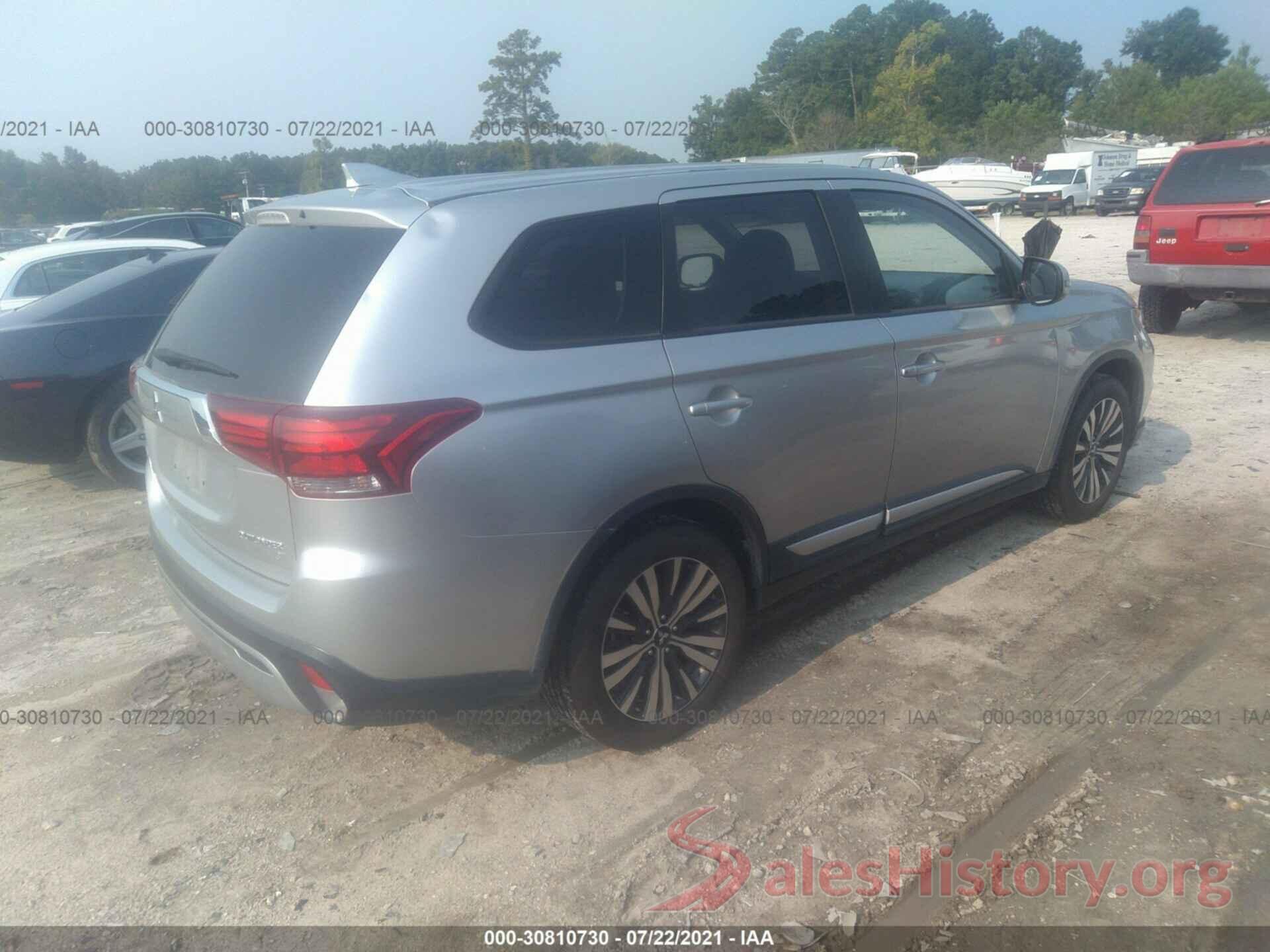 JA4AD3A3XKZ049525 2019 MITSUBISHI OUTLANDER