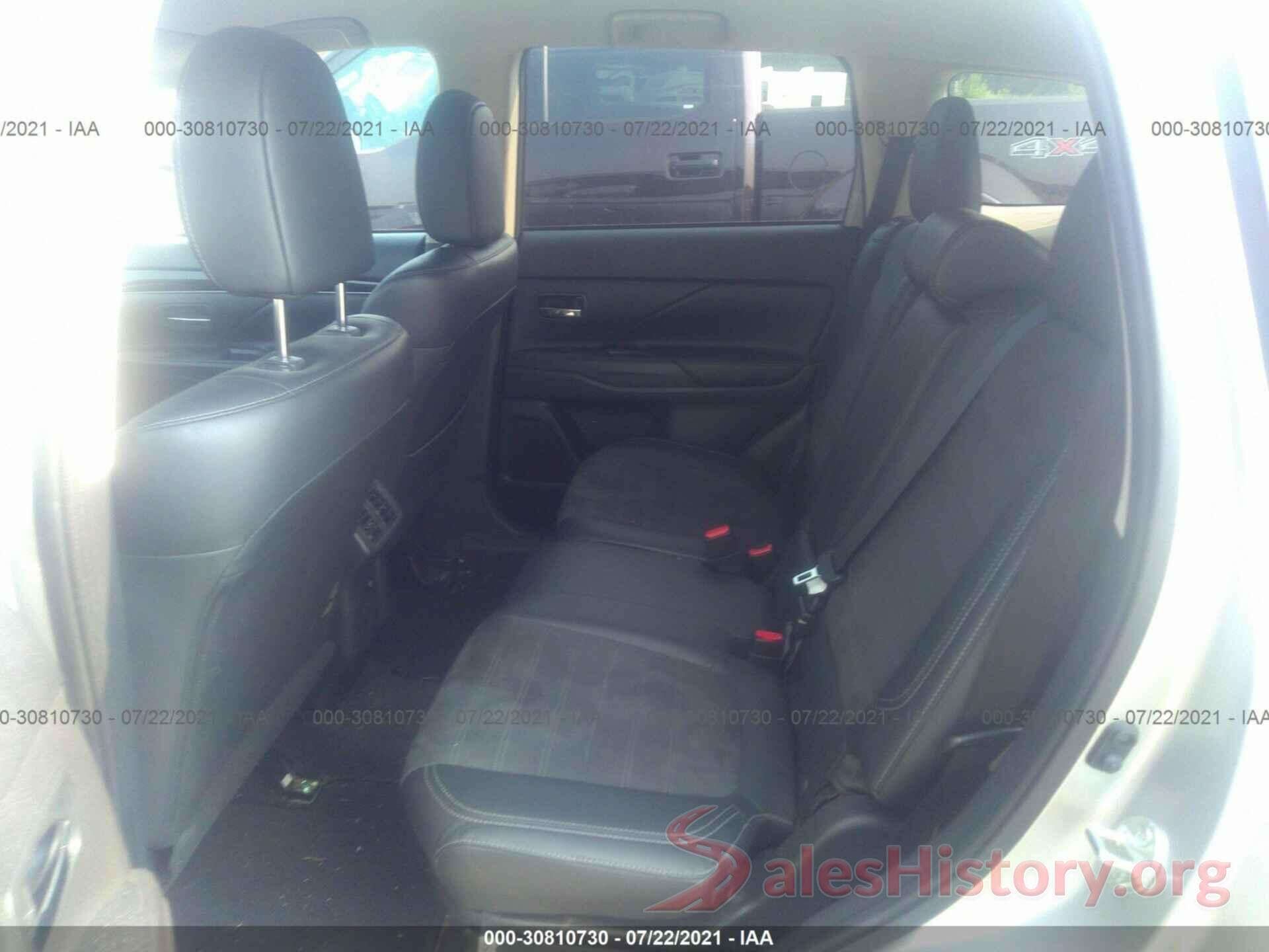 JA4AD3A3XKZ049525 2019 MITSUBISHI OUTLANDER