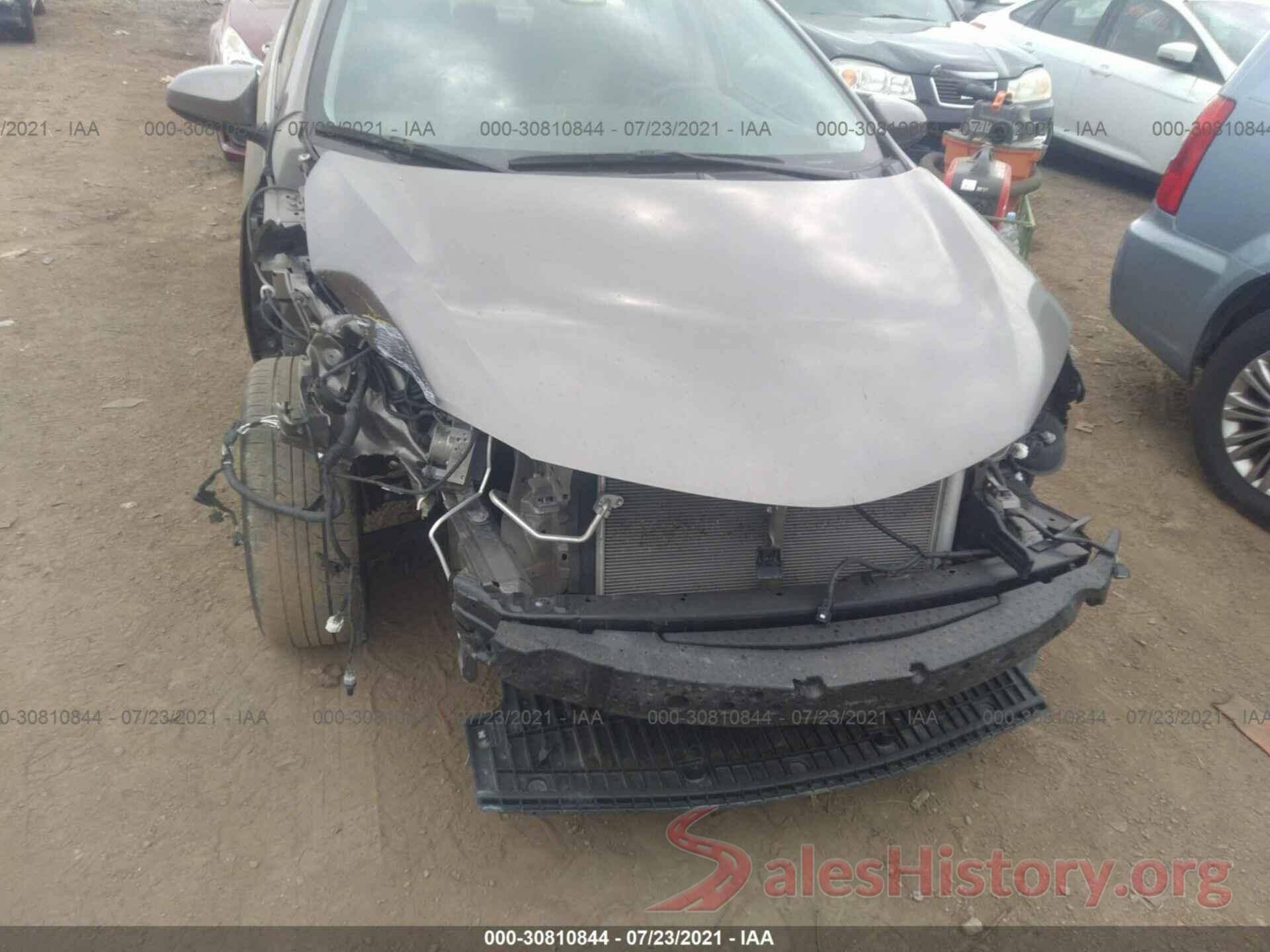 5YFBURHE6KP874105 2019 TOYOTA COROLLA