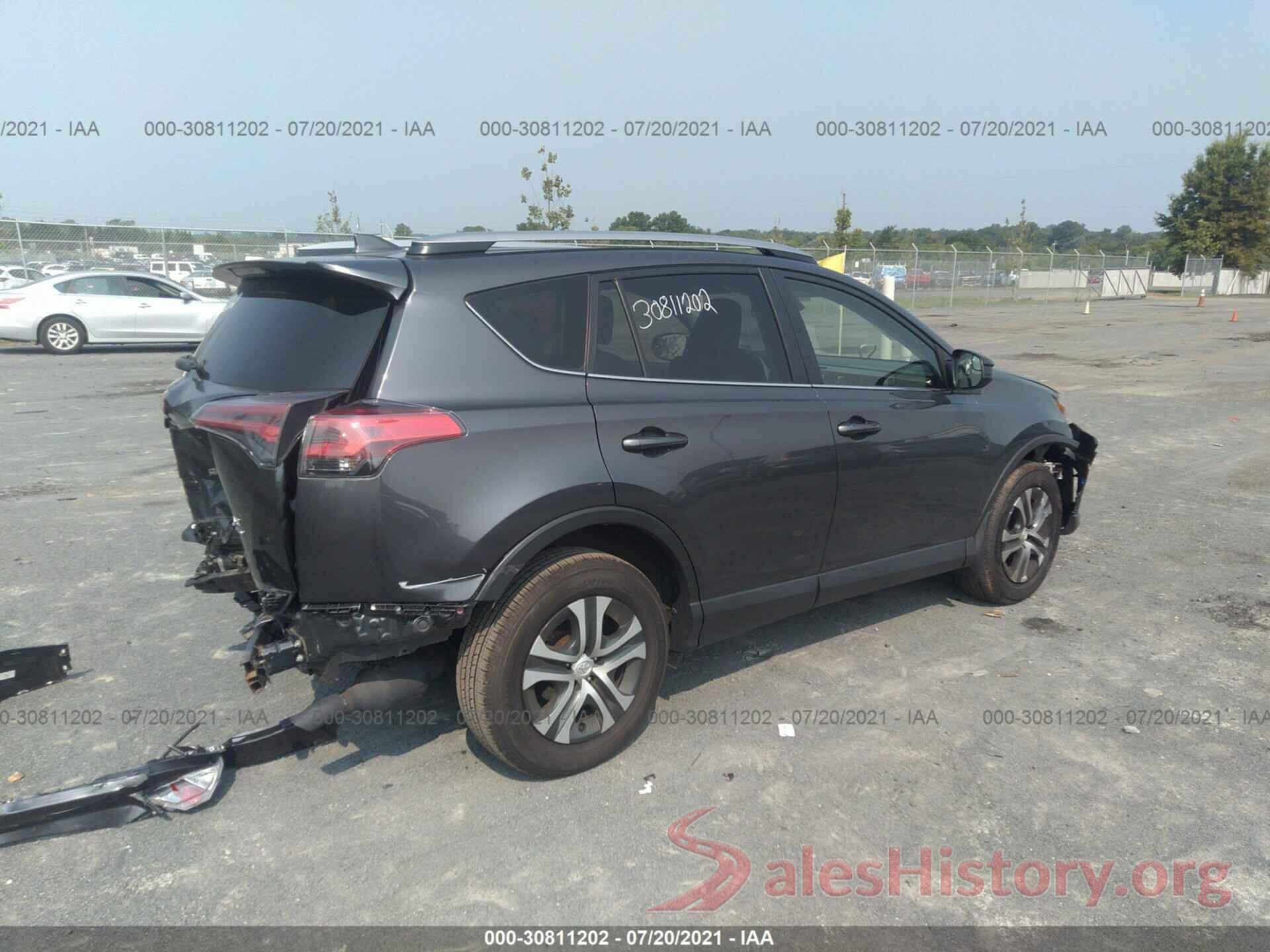 JTMBFREV9JJ728752 2018 TOYOTA RAV4