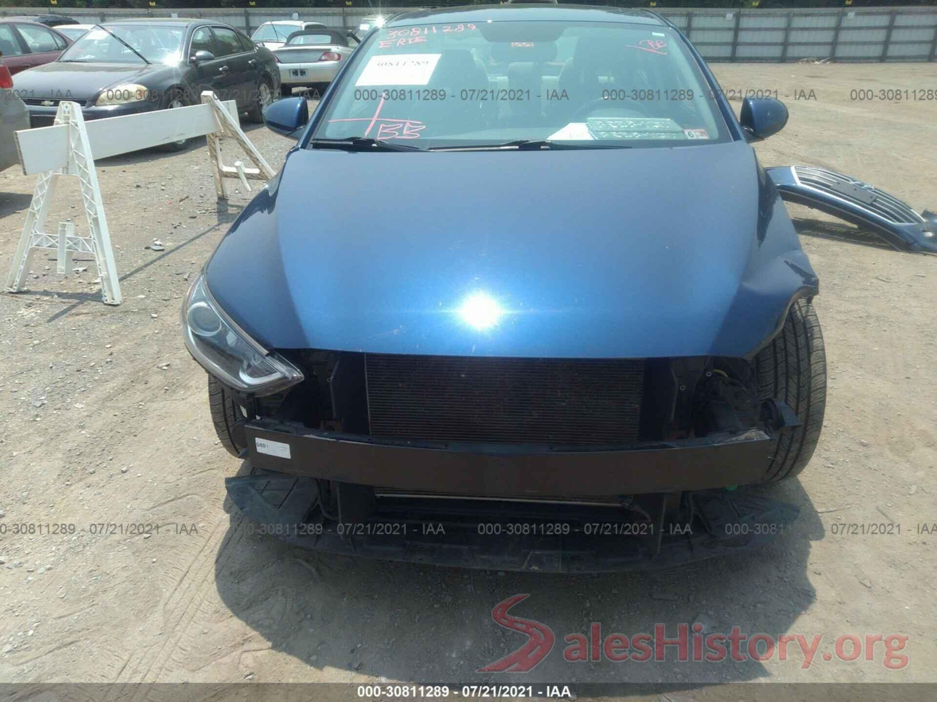 5NPD84LF8JH229998 2018 HYUNDAI ELANTRA