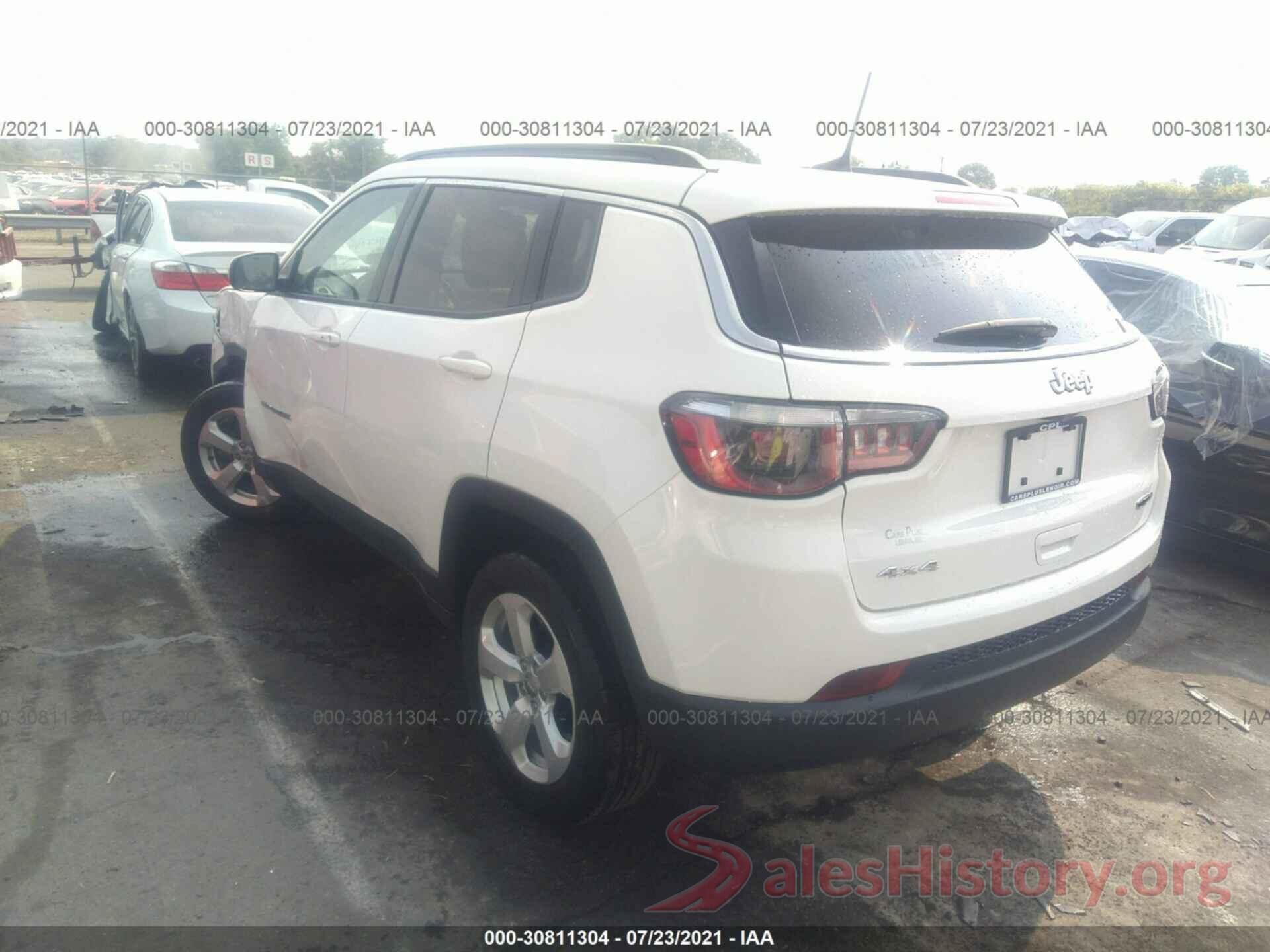 3C4NJDBBXJT307625 2018 JEEP COMPASS