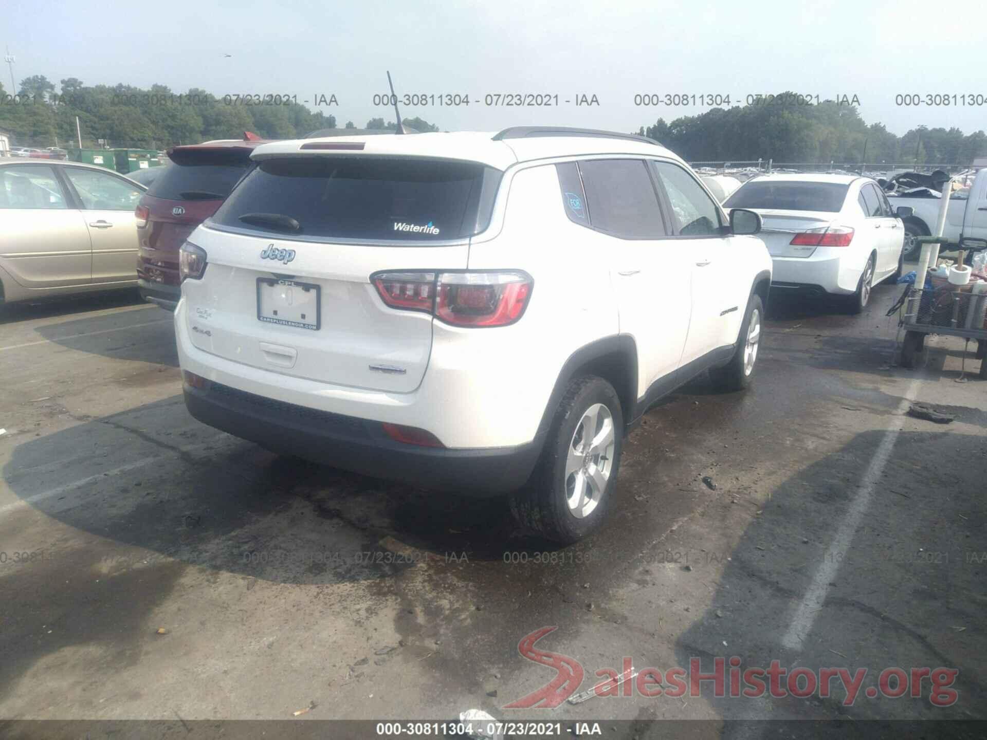 3C4NJDBBXJT307625 2018 JEEP COMPASS