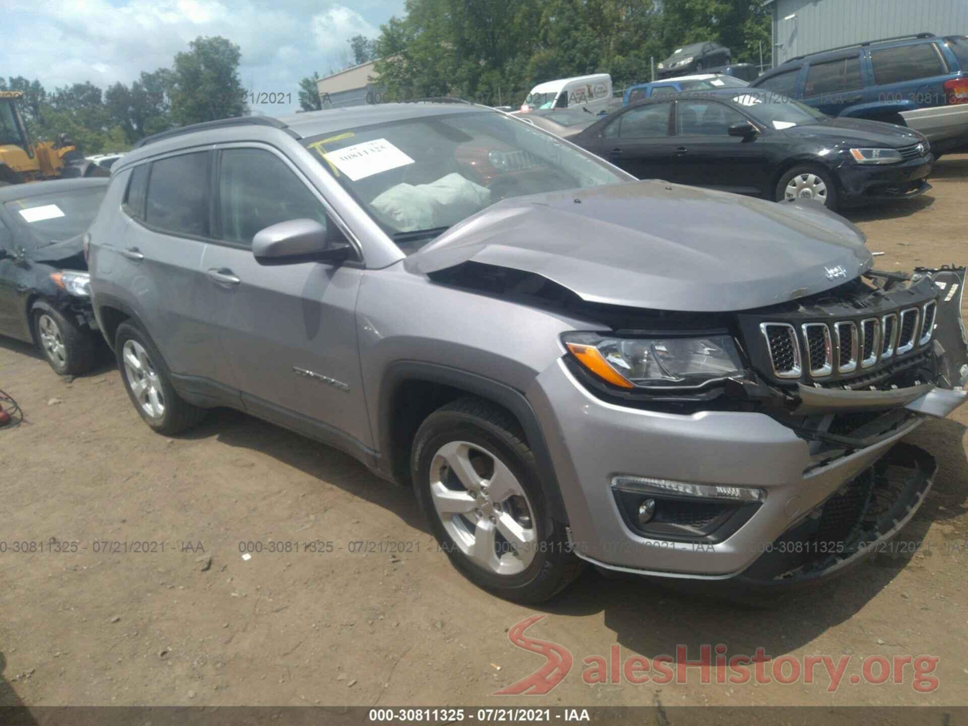 3C4NJCBBXJT286530 2018 JEEP COMPASS