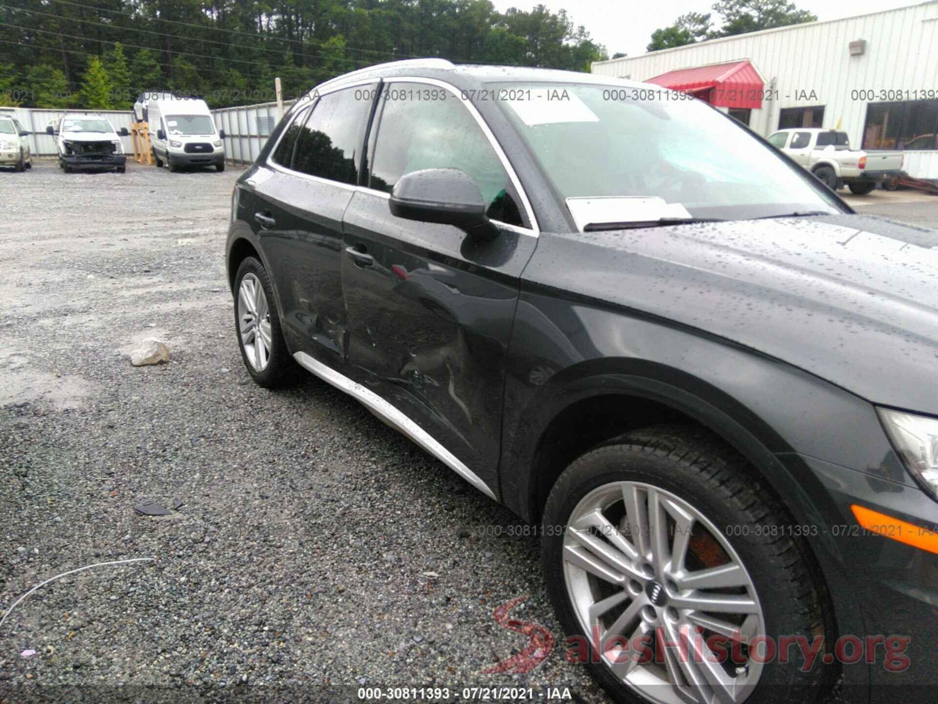 WA1BNAFY7L2072037 2020 AUDI Q5