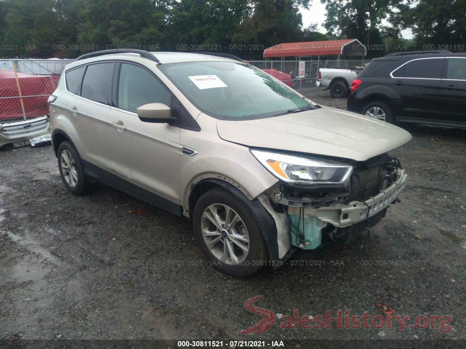 1FMCU0GD1JUA62409 2018 FORD ESCAPE