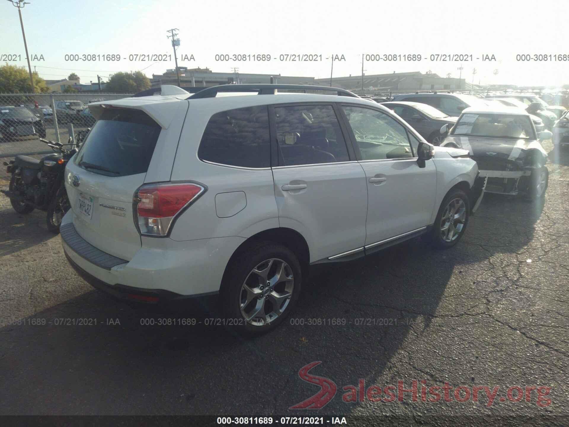 JF2SJATC6HH537858 2017 SUBARU FORESTER