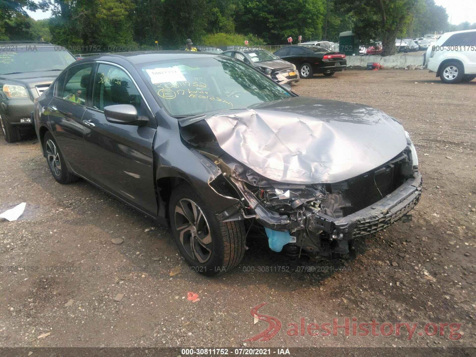 1HGCR2F32HA119496 2017 HONDA ACCORD SEDAN