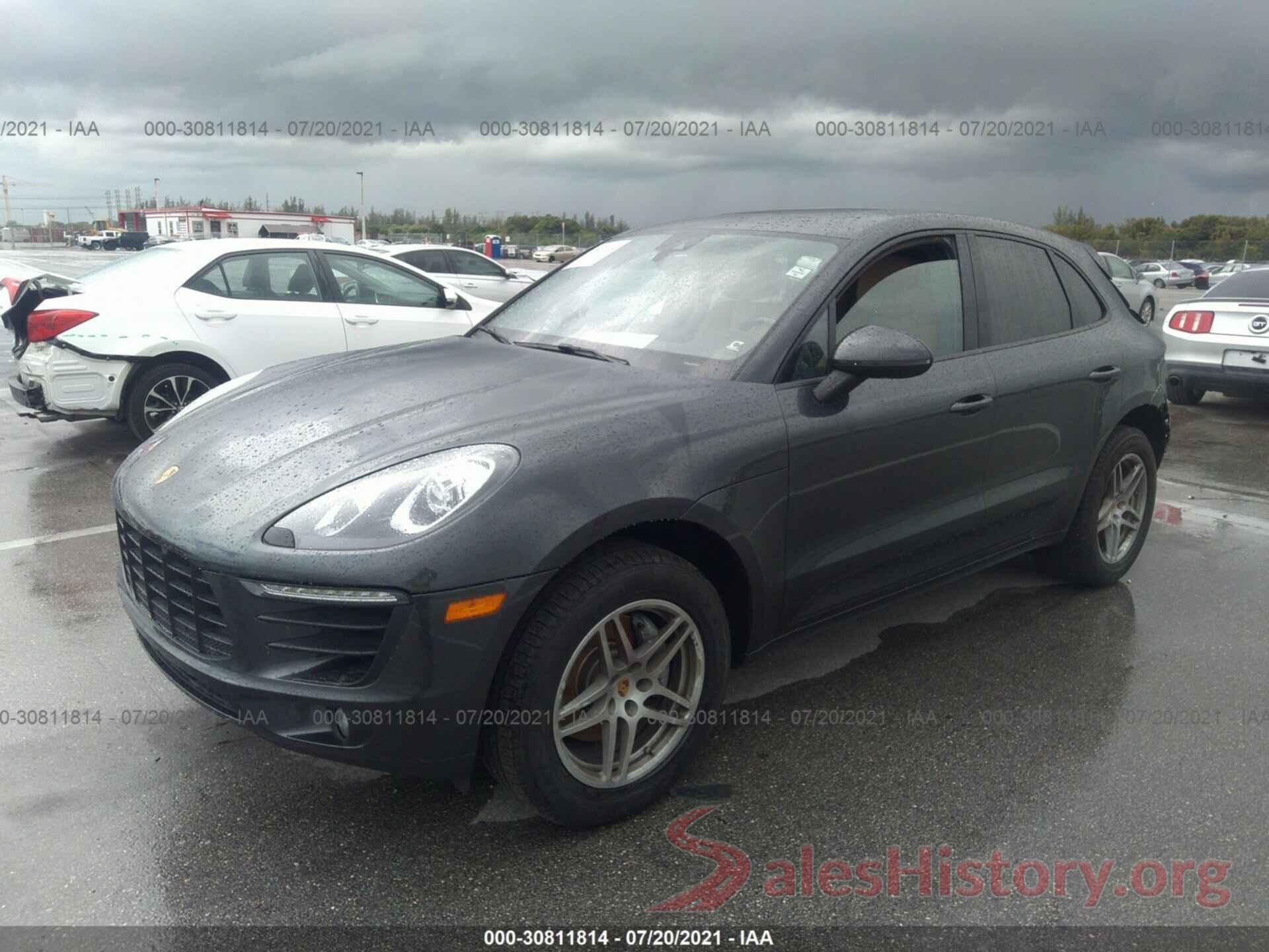 WP1AA2A53JLB06674 2018 PORSCHE MACAN