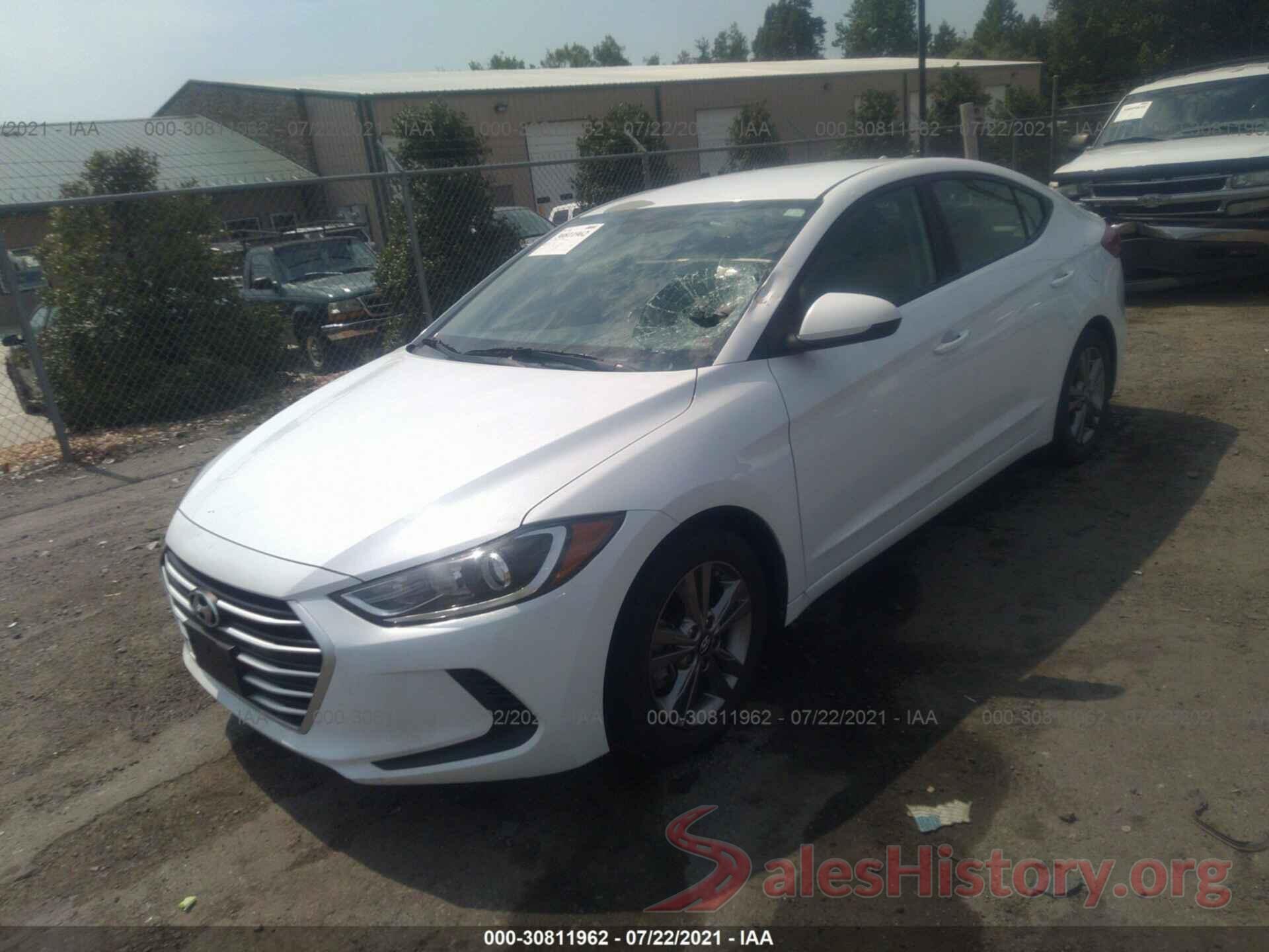 5NPD84LF2HH037700 2017 HYUNDAI ELANTRA