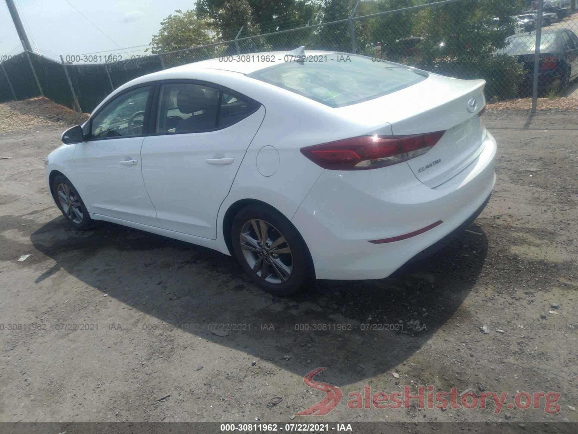 5NPD84LF2HH037700 2017 HYUNDAI ELANTRA