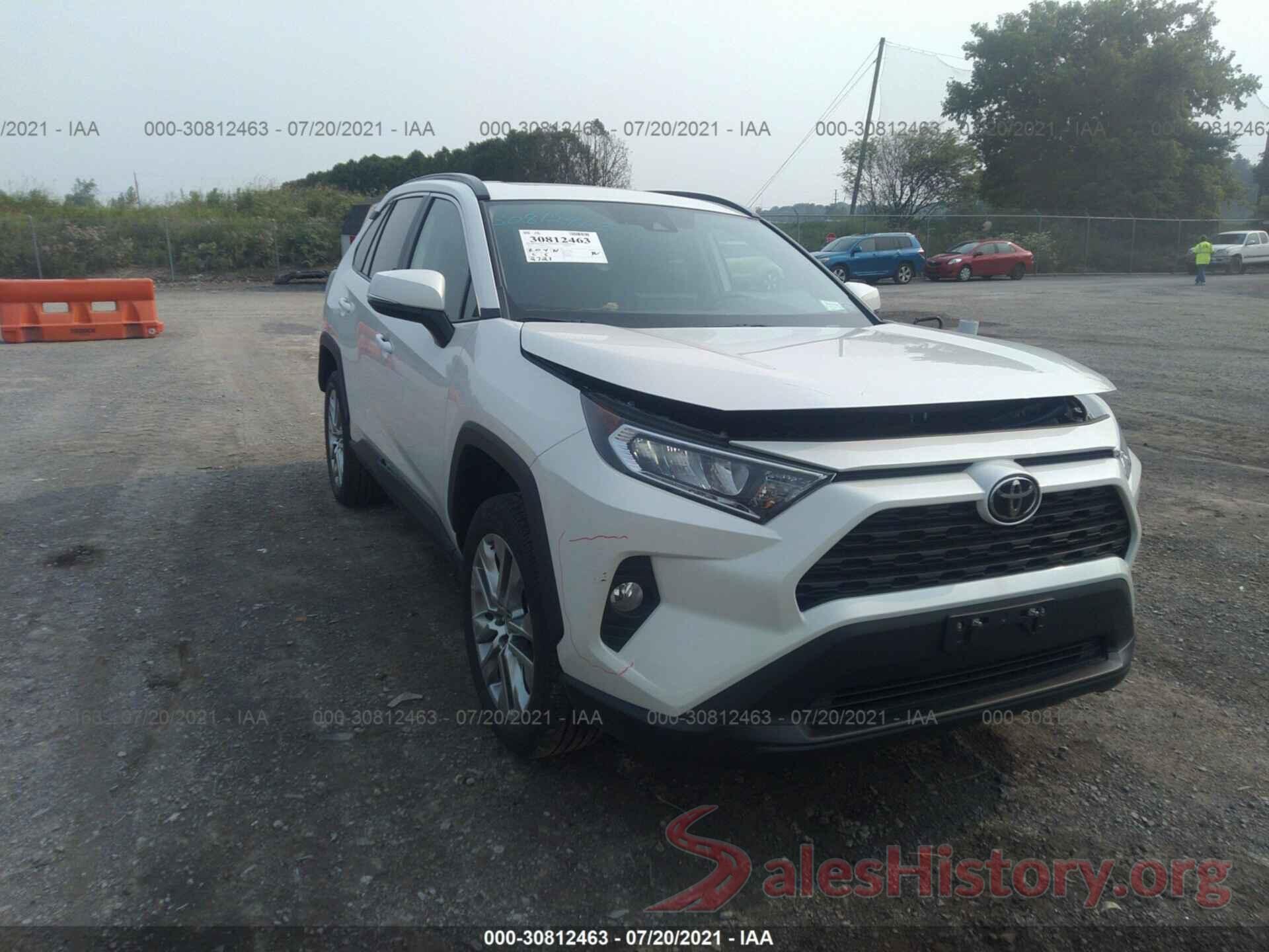 2T3A1RFV2MW195626 2021 TOYOTA RAV4