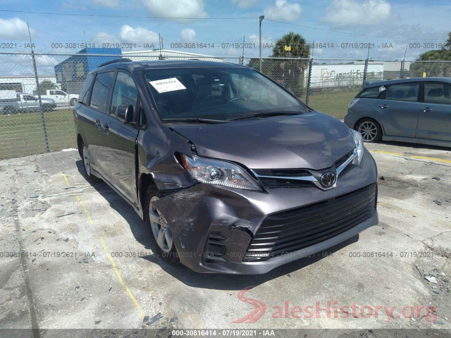 5TDKZ3DC8LS057293 2020 TOYOTA SIENNA