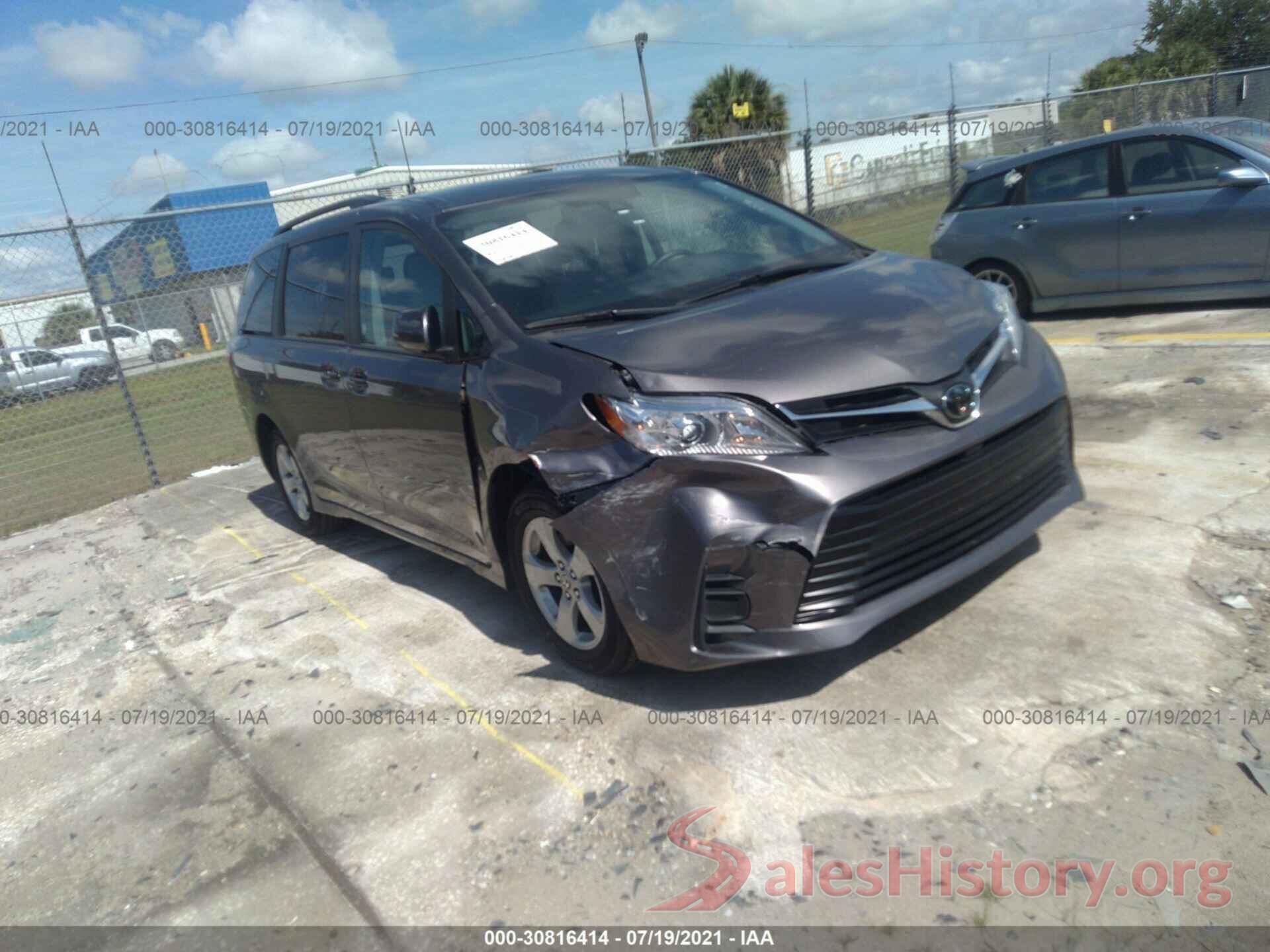 5TDKZ3DC8LS057293 2020 TOYOTA SIENNA