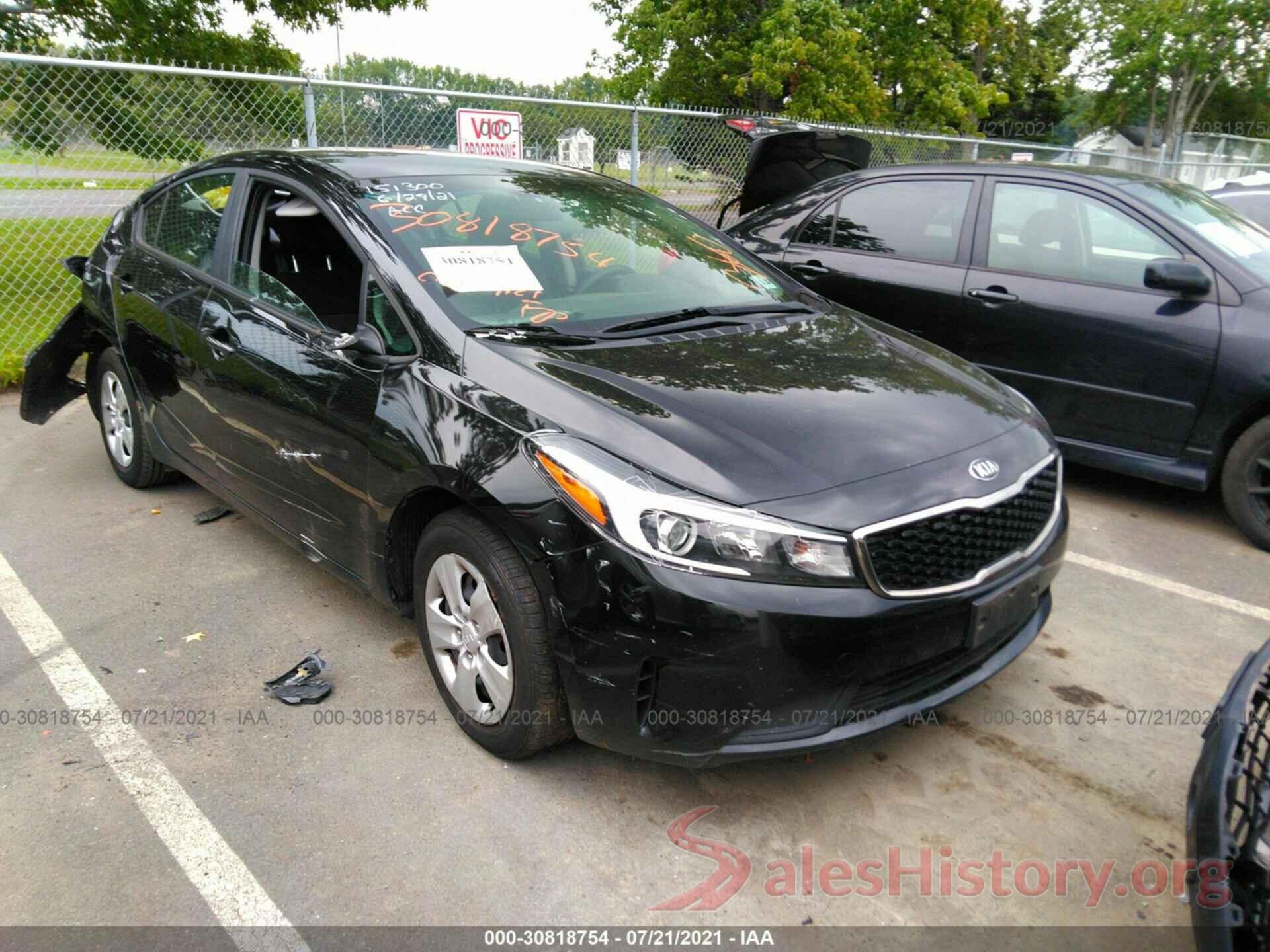 3KPFK4A74HE141647 2017 KIA FORTE