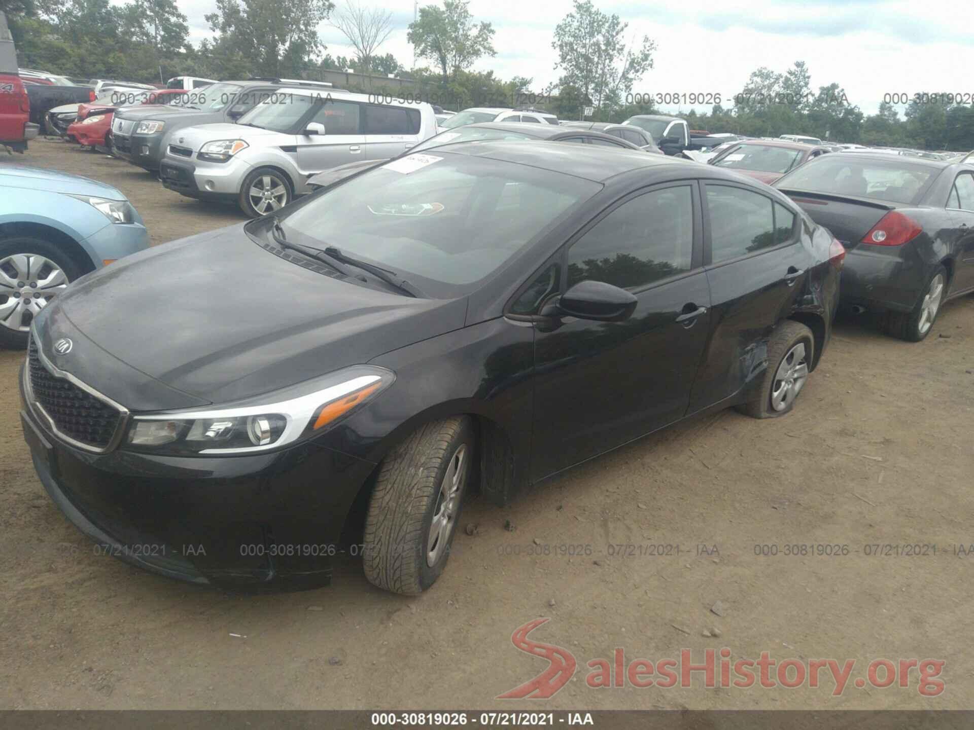 3KPFK4A72HE118061 2017 KIA FORTE