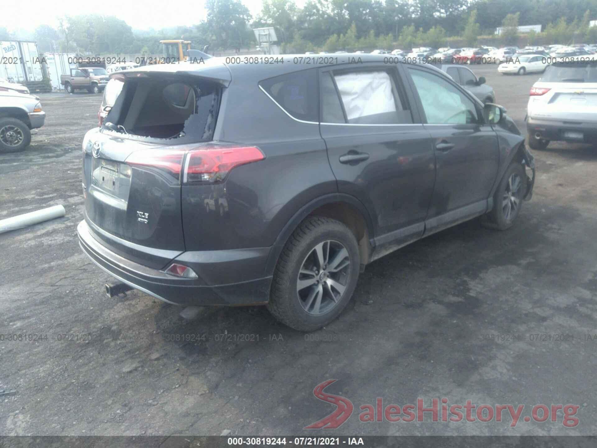 2T3RFREV5JW803446 2018 TOYOTA RAV4