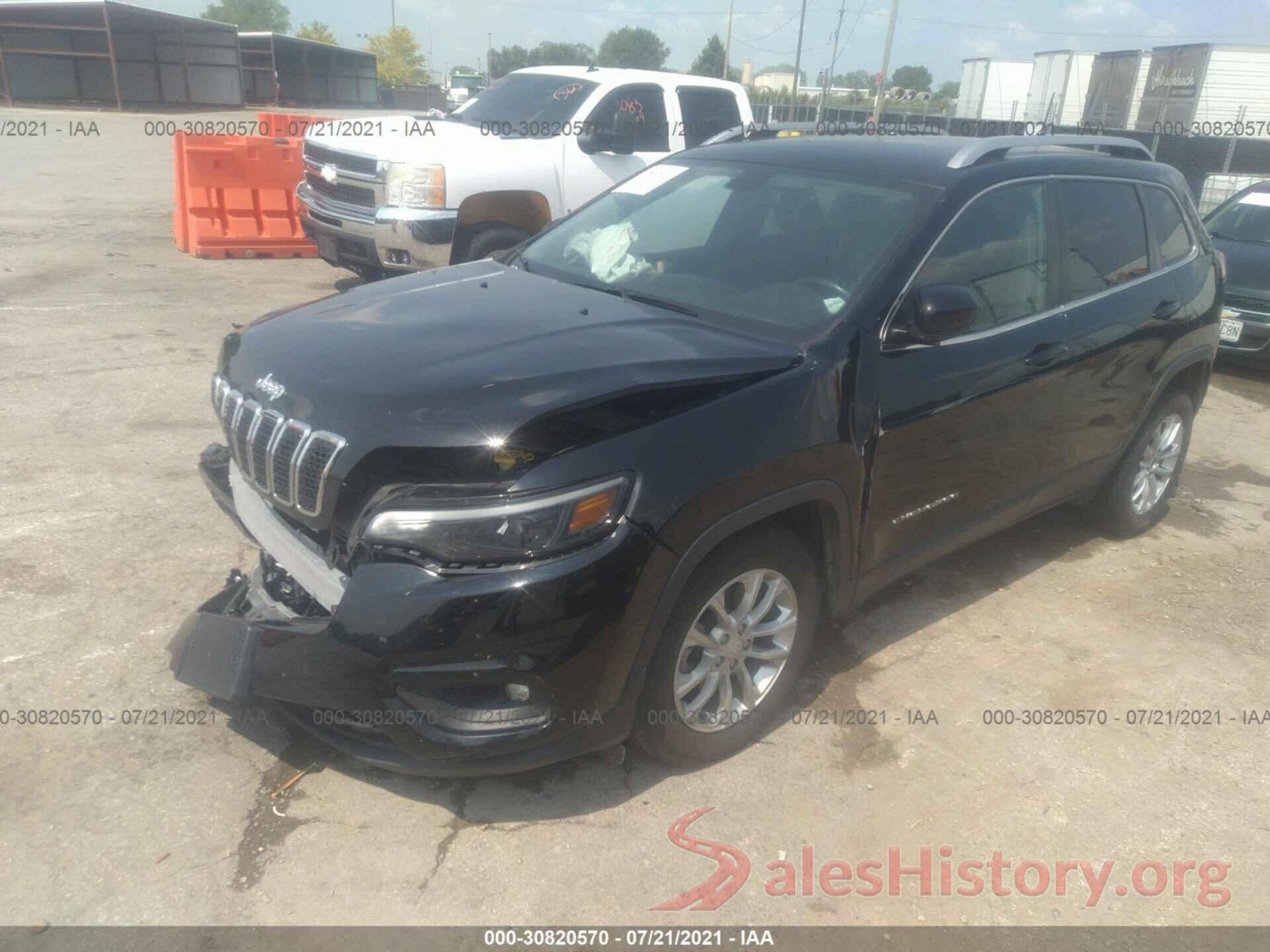 1C4PJLCB0KD172082 2019 JEEP CHEROKEE