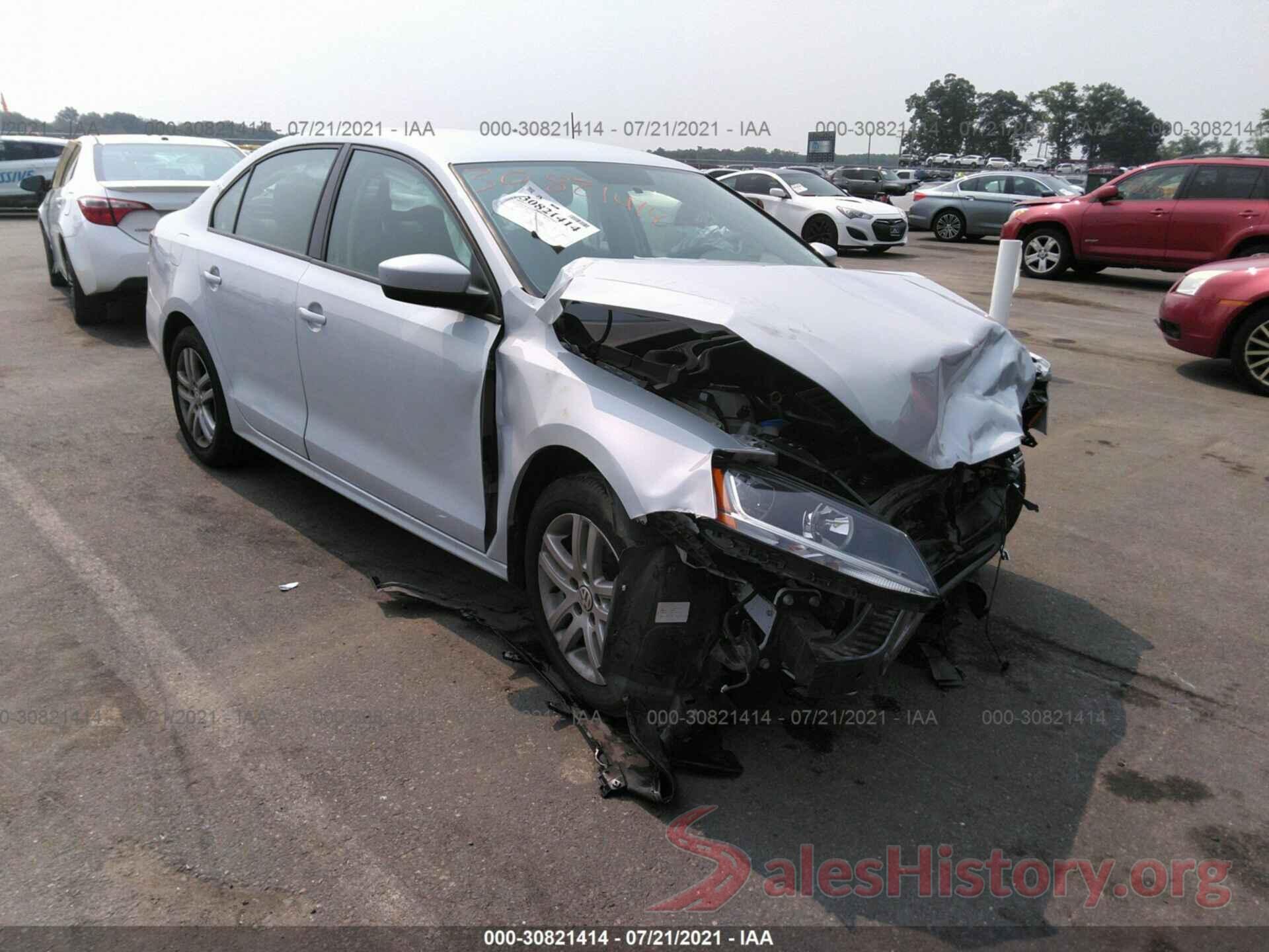 3VW2B7AJ2JM219203 2018 VOLKSWAGEN JETTA