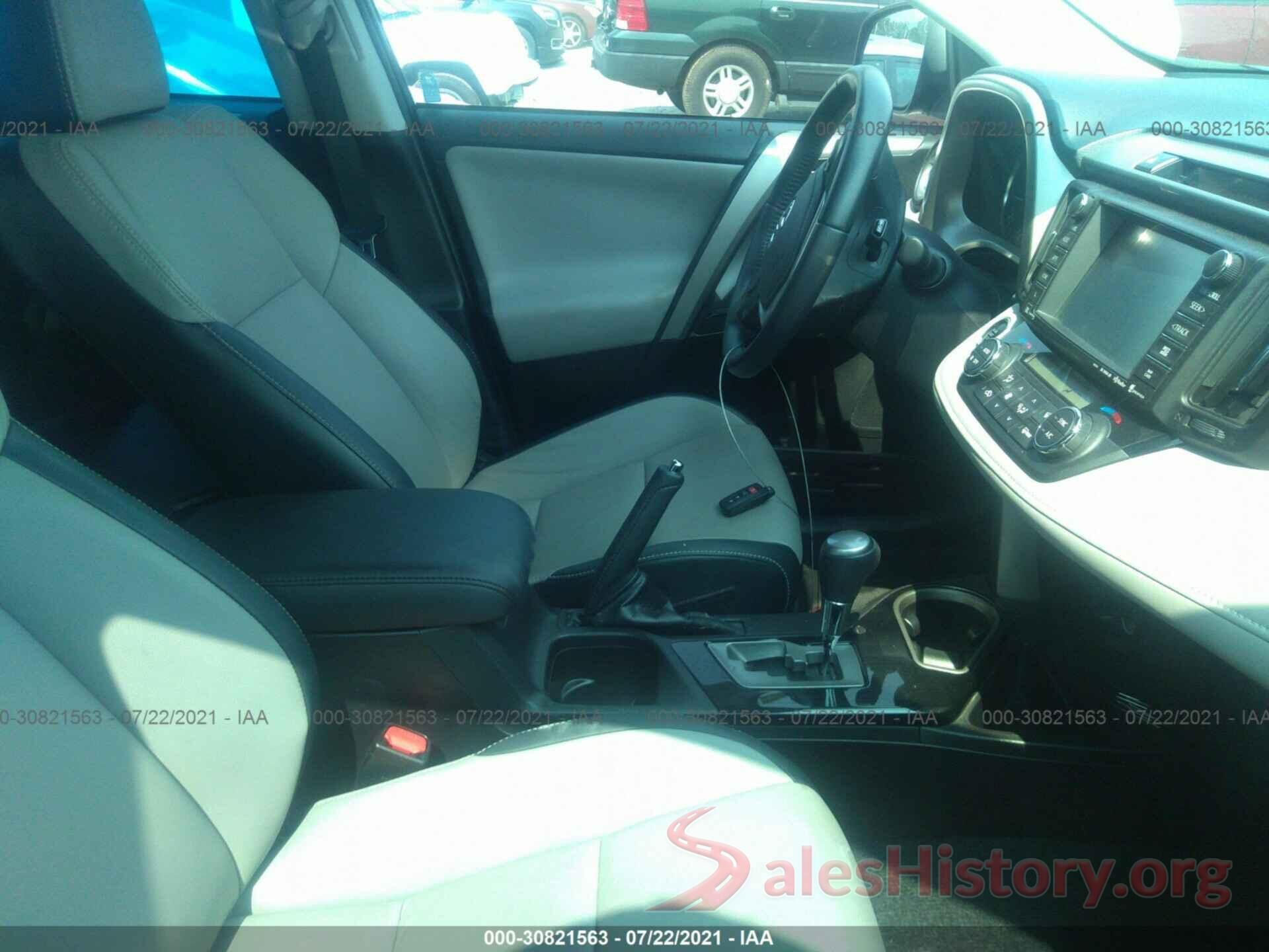 2T3YFREV0GW273066 2016 TOYOTA RAV4