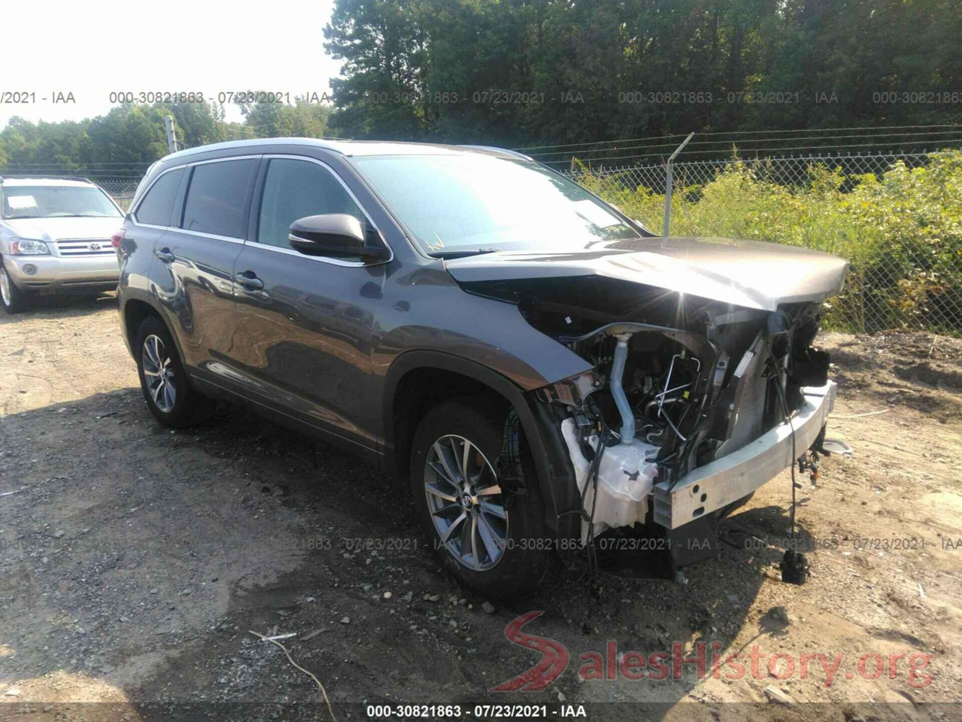 5TDKZRFH8JS548875 2018 TOYOTA HIGHLANDER