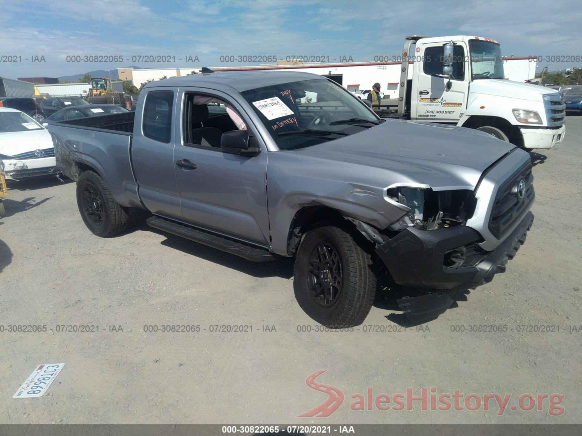 5TFRX5GN2HX102842 2017 TOYOTA TACOMA