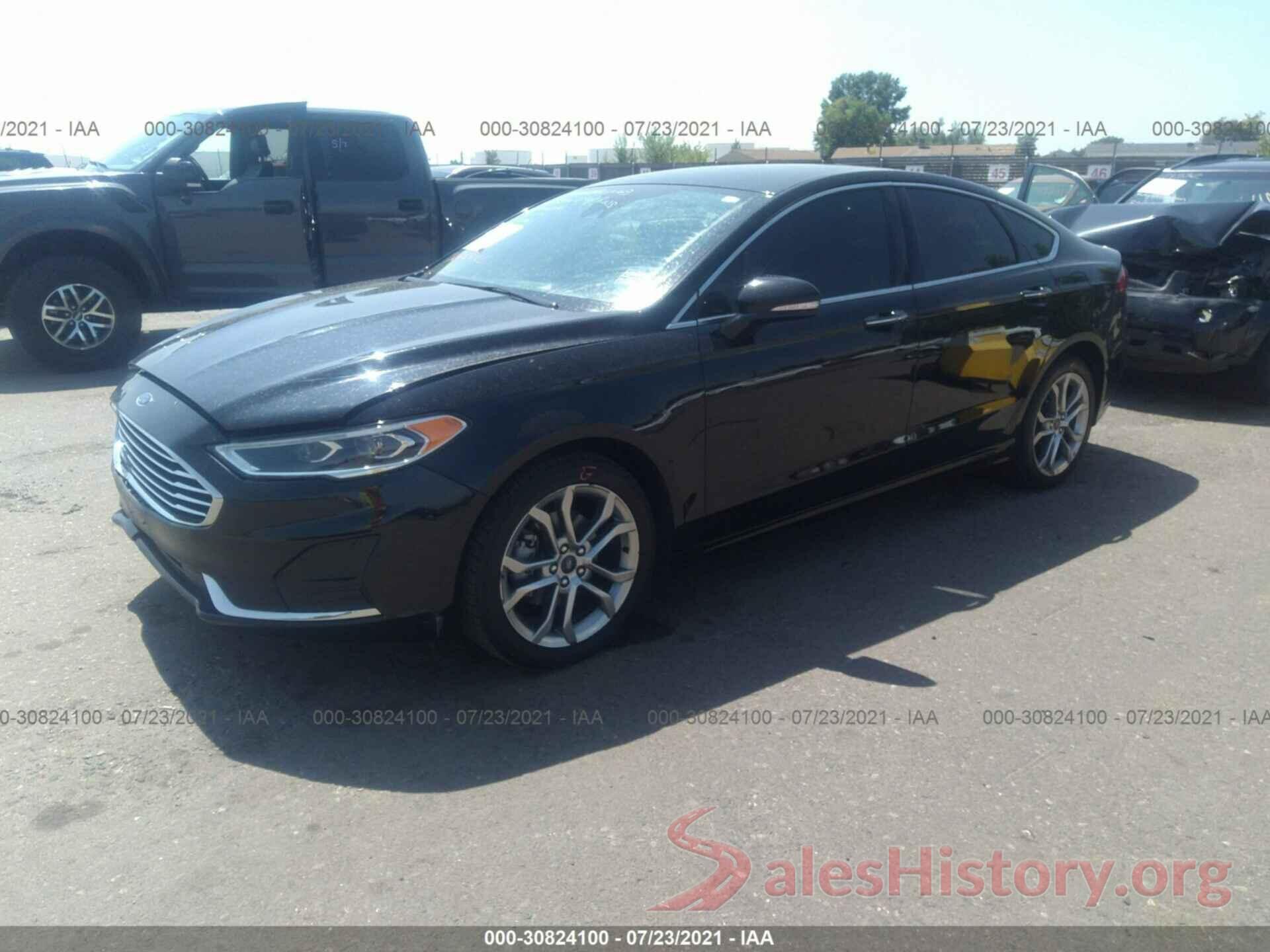 3FA6P0CD8KR141735 2019 FORD FUSION