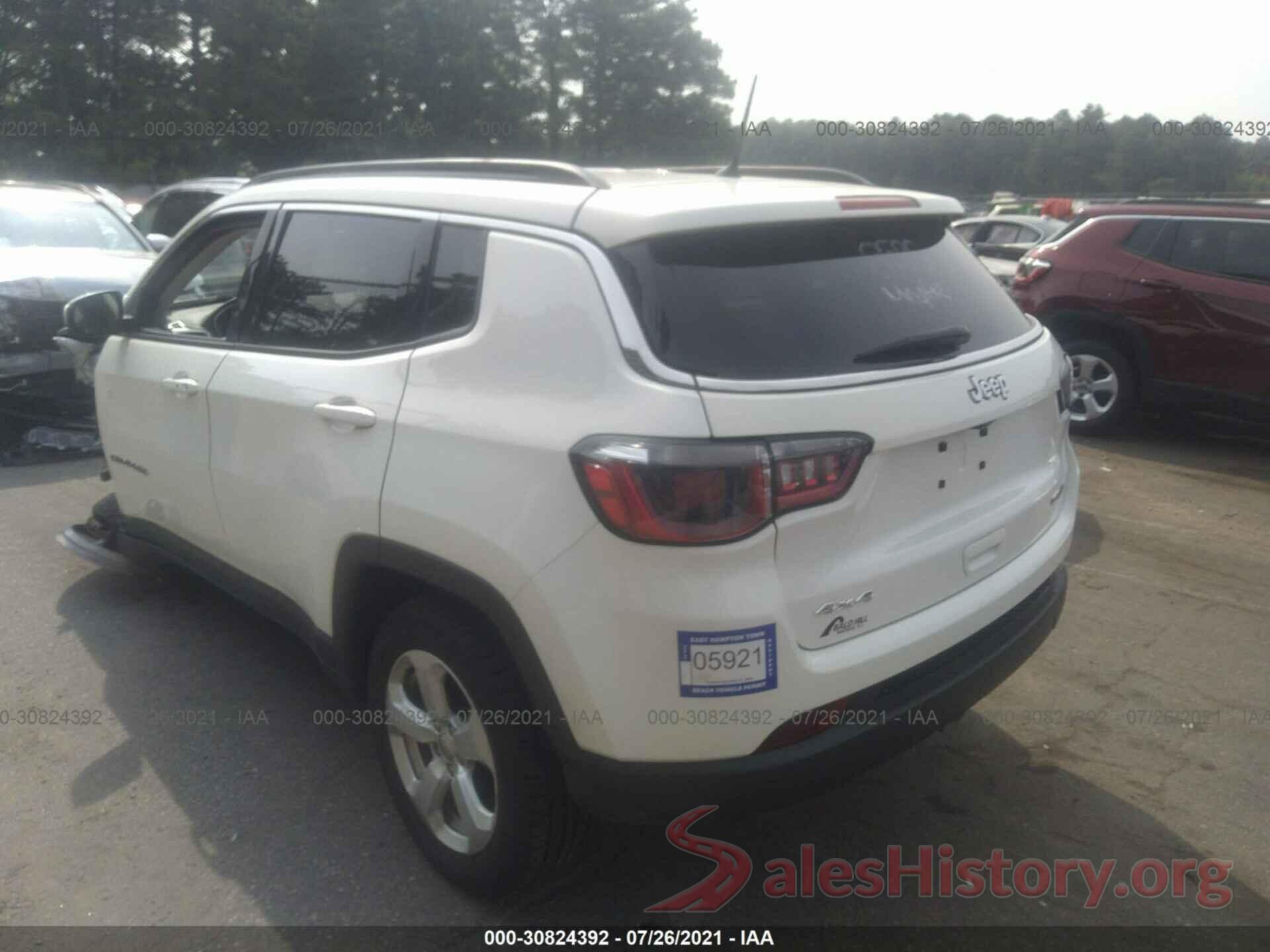 3C4NJDBB1JT176181 2018 JEEP COMPASS