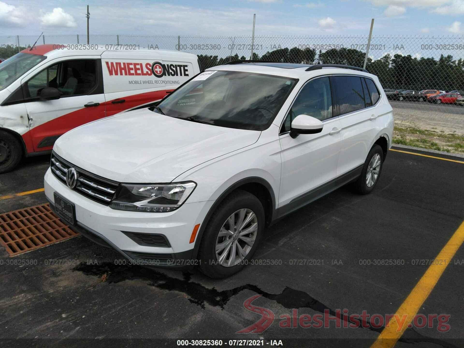 3VV3B7AX2JM046263 2018 VOLKSWAGEN TIGUAN