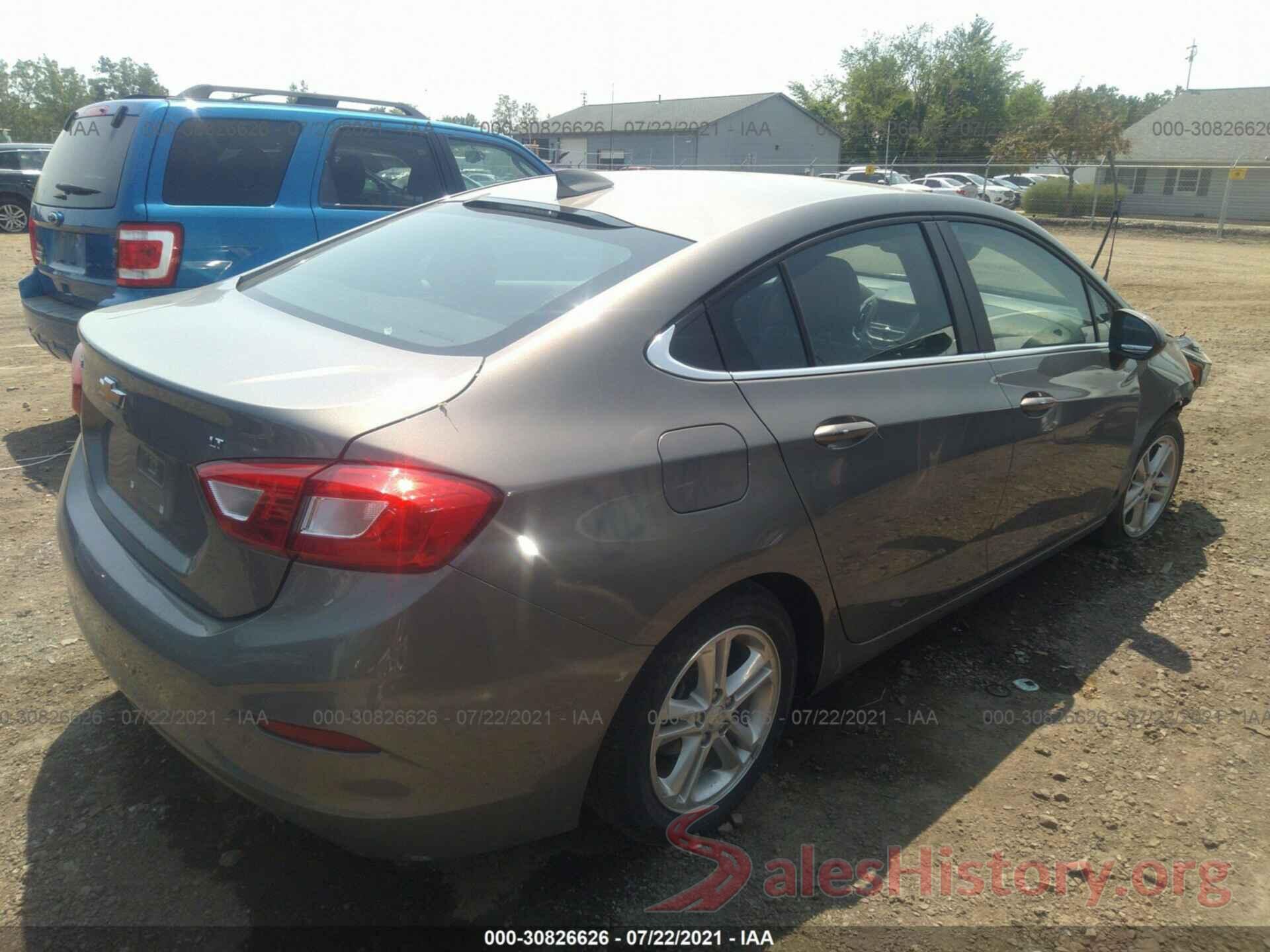 1G1BE5SM0J7138985 2018 CHEVROLET CRUZE