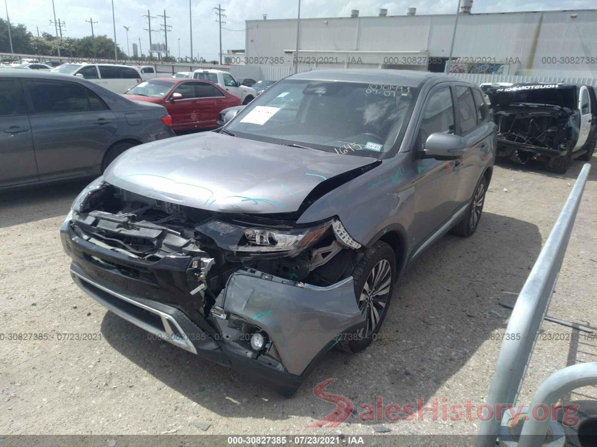 JA4AZ3A32LZ011645 2020 MITSUBISHI OUTLANDER