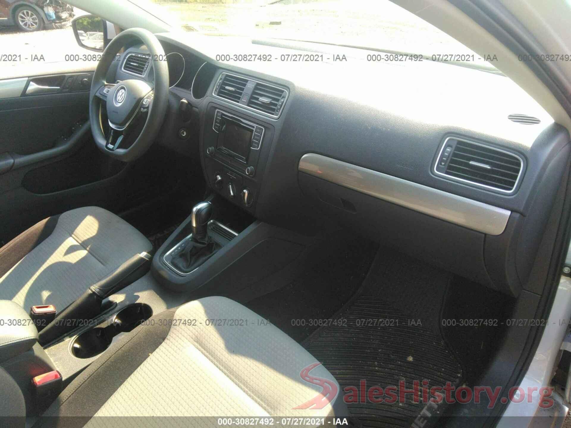 3VW2B7AJ3JM256986 2018 VOLKSWAGEN JETTA