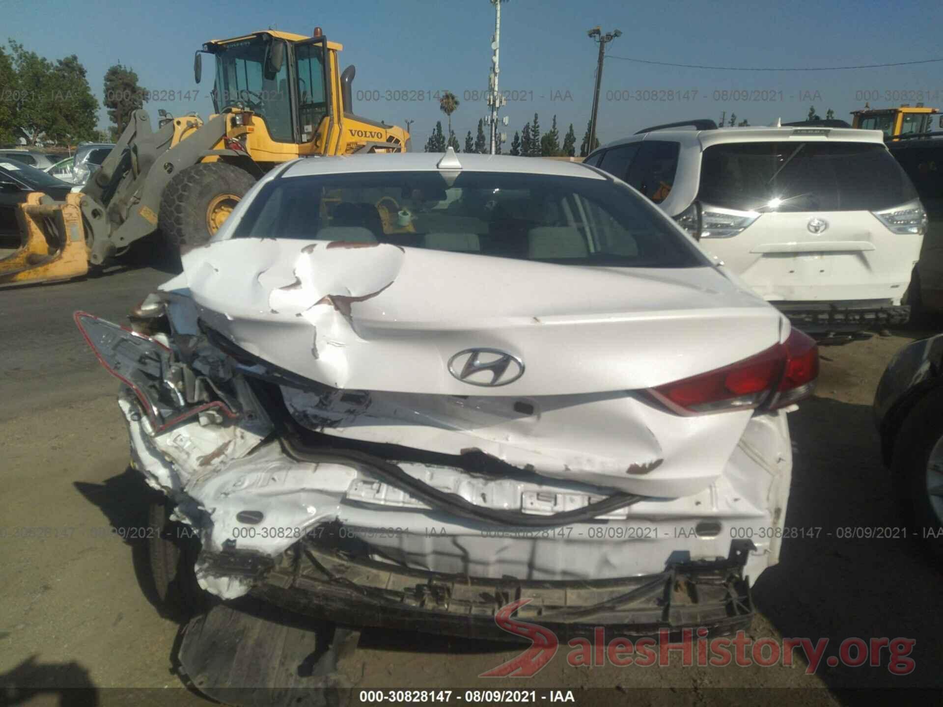 5NPD74LF0HH164514 2017 HYUNDAI ELANTRA